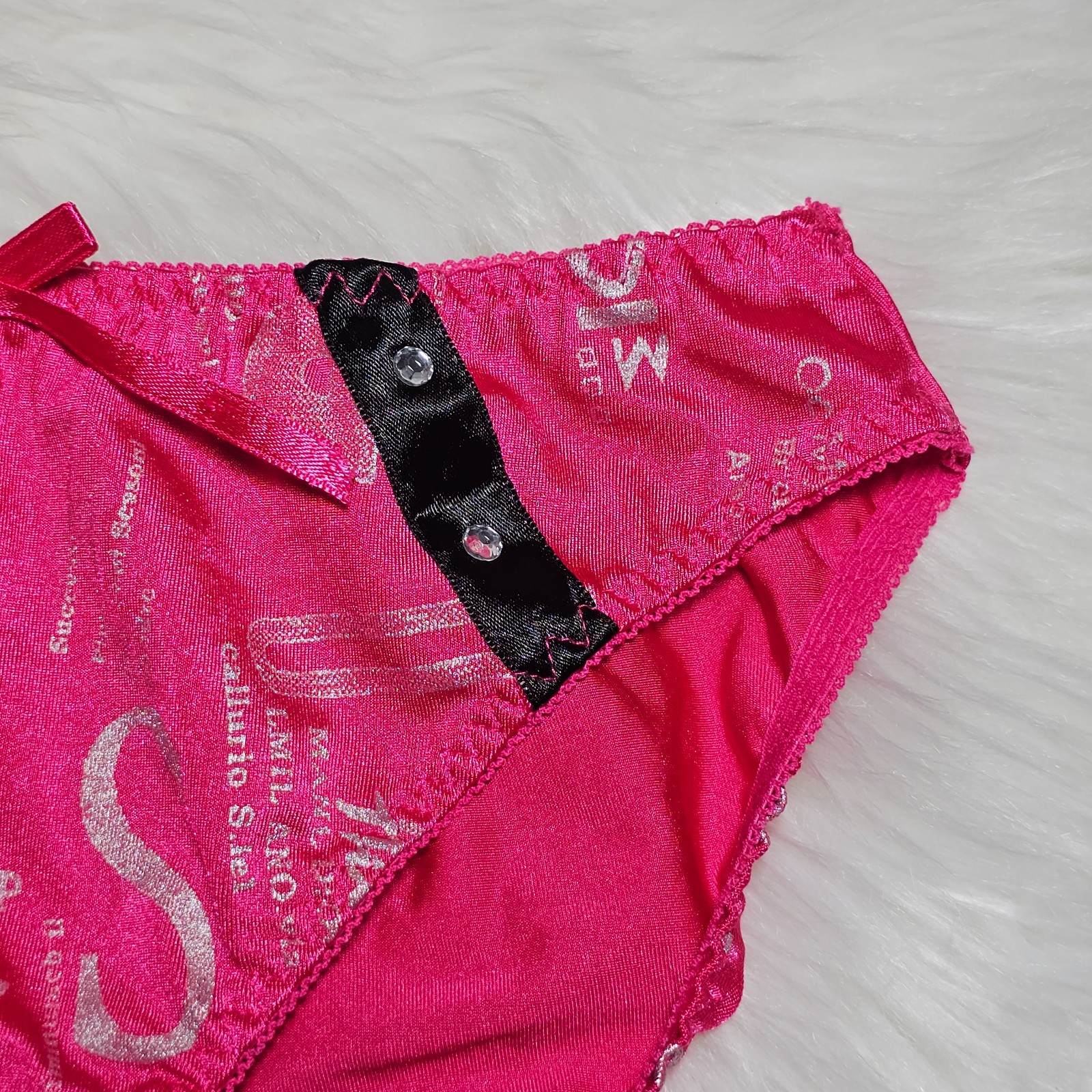 VTG Silky Panty Hot Pink Bikini Sissy Nylon Elastane Brief Size Small Hip 32-36″