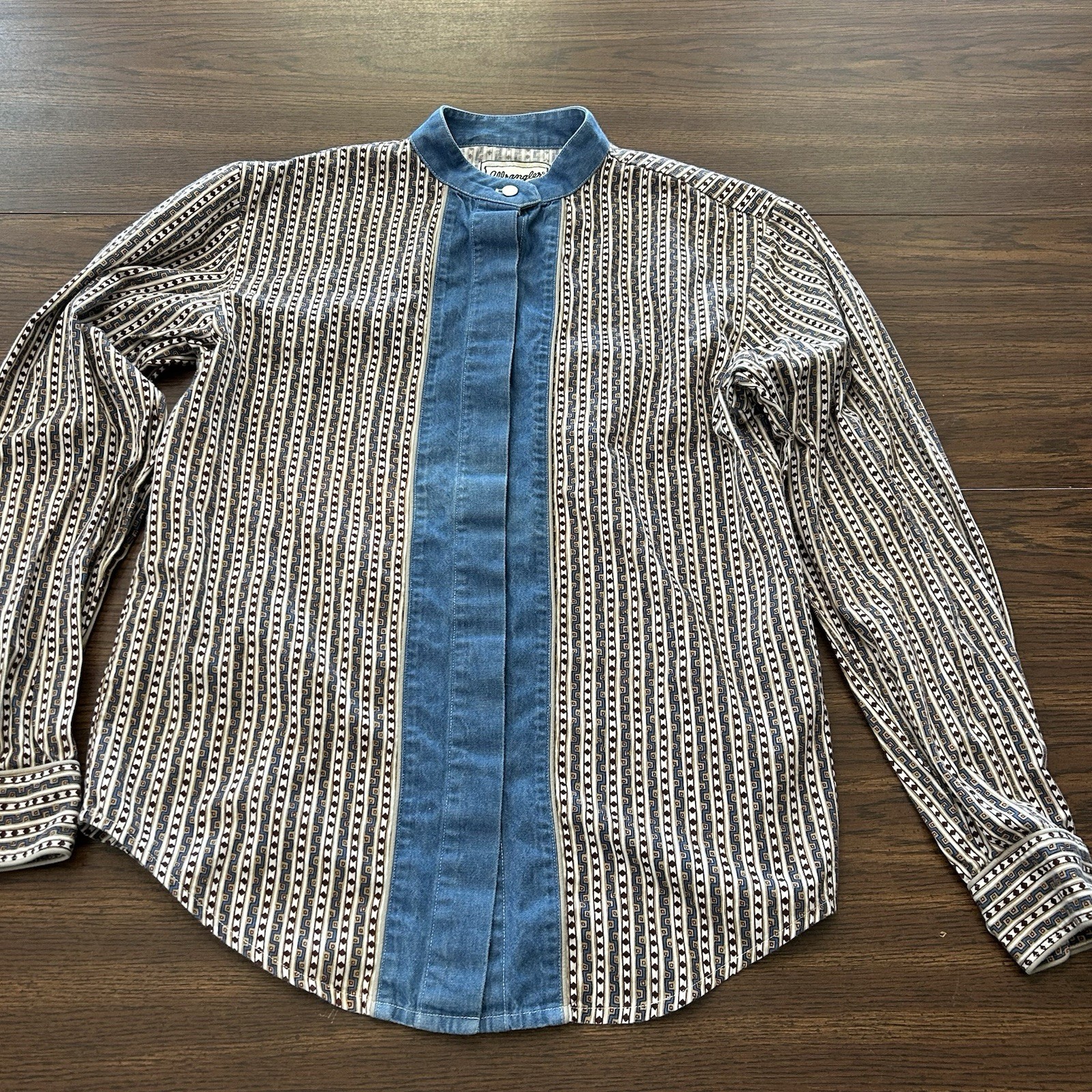 Vintage 80s Wrangler Western Women’s Aztec Striped Denim Bib Shirt Small