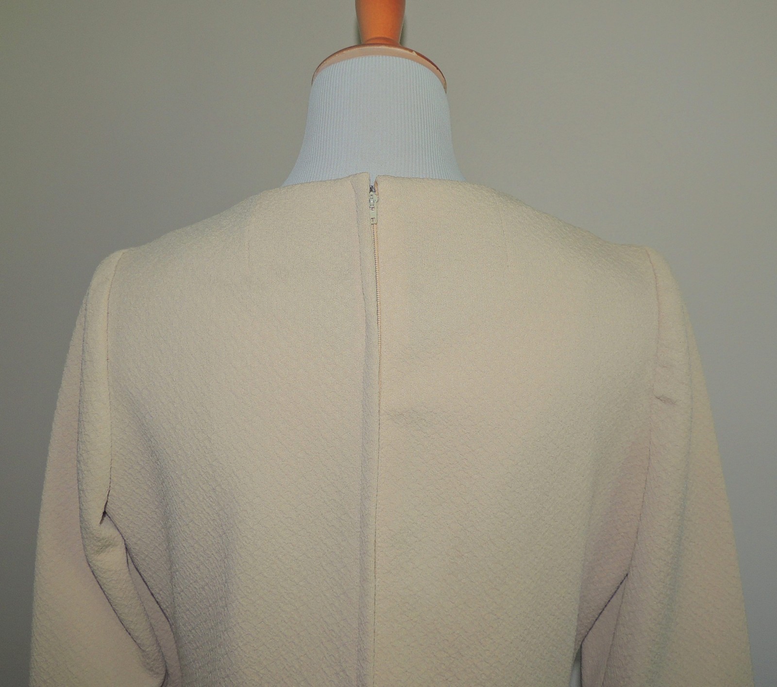 VINTAGE TRENDS BY JERRIE LURIE BROWN/TAN POLY BLEND LONG SLEEVE DRESS