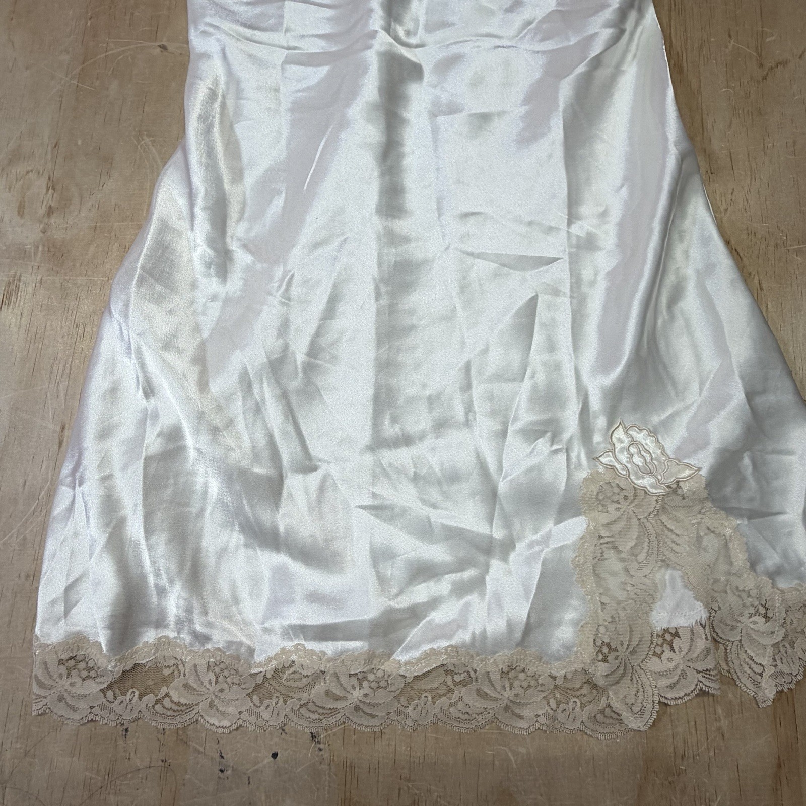 Vtg Victoria’s Secret Nightgown Lace Slip Dress Bridal Lingerie Chemise S