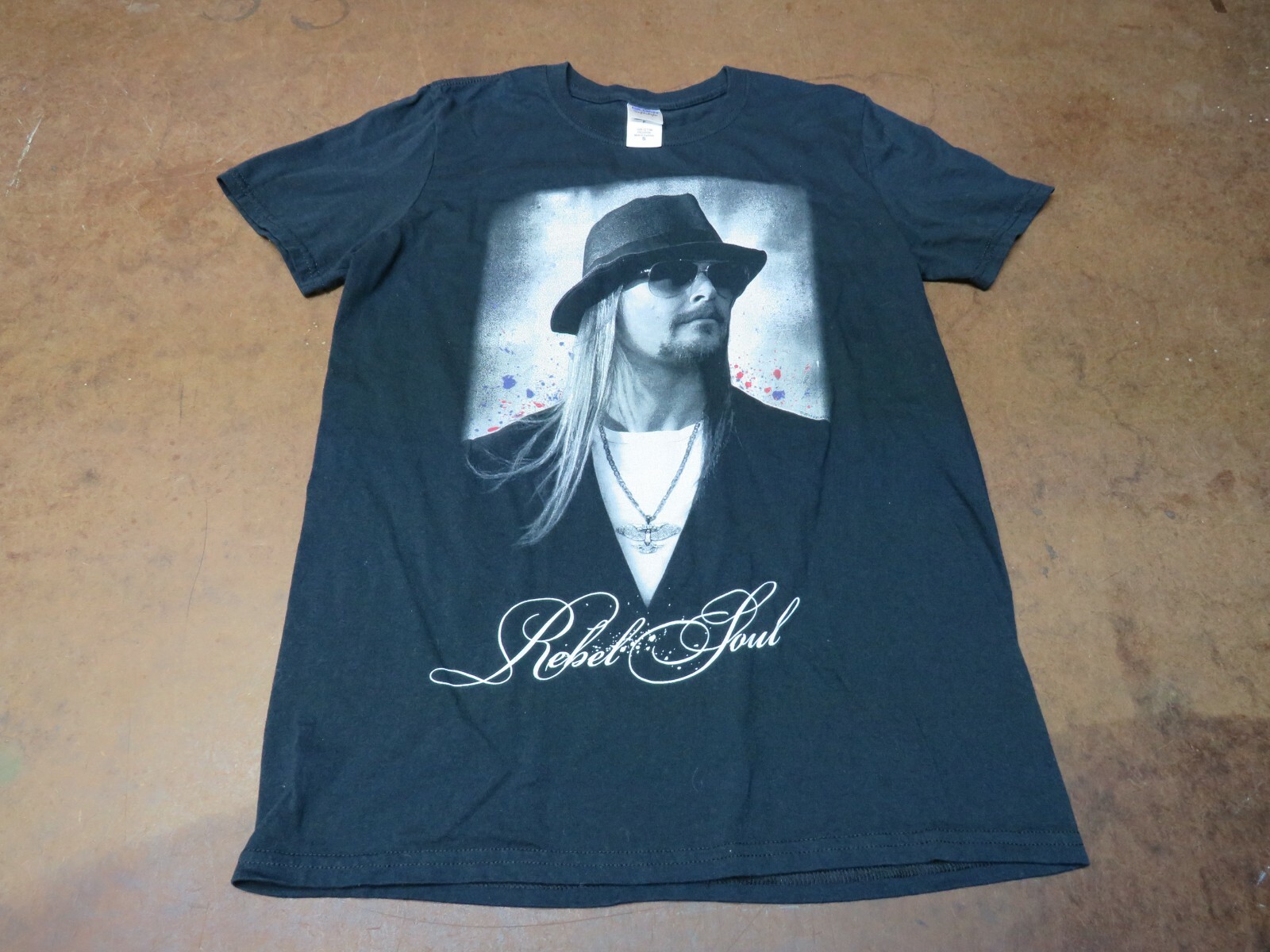 Vintage Tour t-Shirt women’s S Kid Rock Rebel Soul 2013