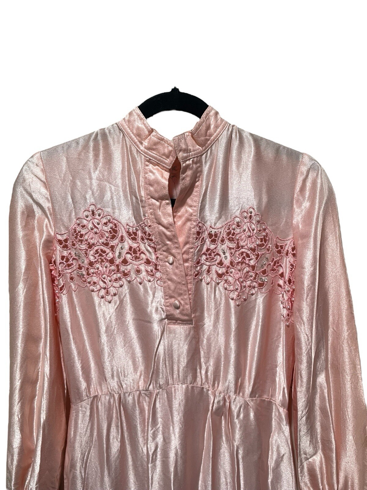 Vintage Pat Sandler 1970s Baby Pink Beaded Cut Out Accent Long Sleeve Dress M?