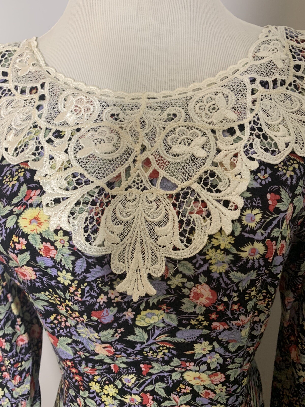 Vintage Dress Misty Lane Floral Lace Long 1990s Size 9/10