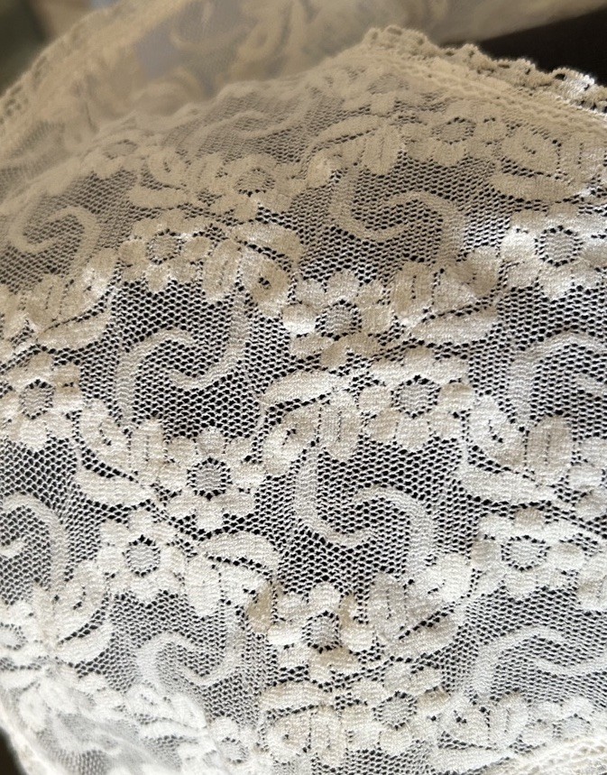 Vintage MYONNE Lace Panties Sz5 French Cut Cream Made USA Cotton Gusset 1980s/90