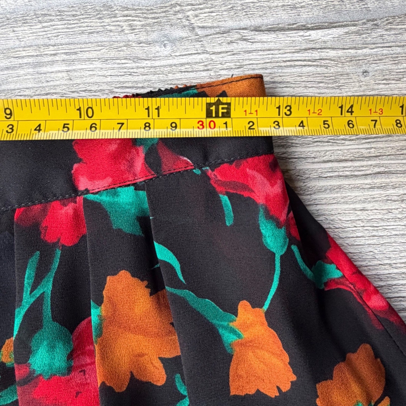 Vintage Studio C Floral Button Front Midi Skirt Black Red Orange Grannycore 12W