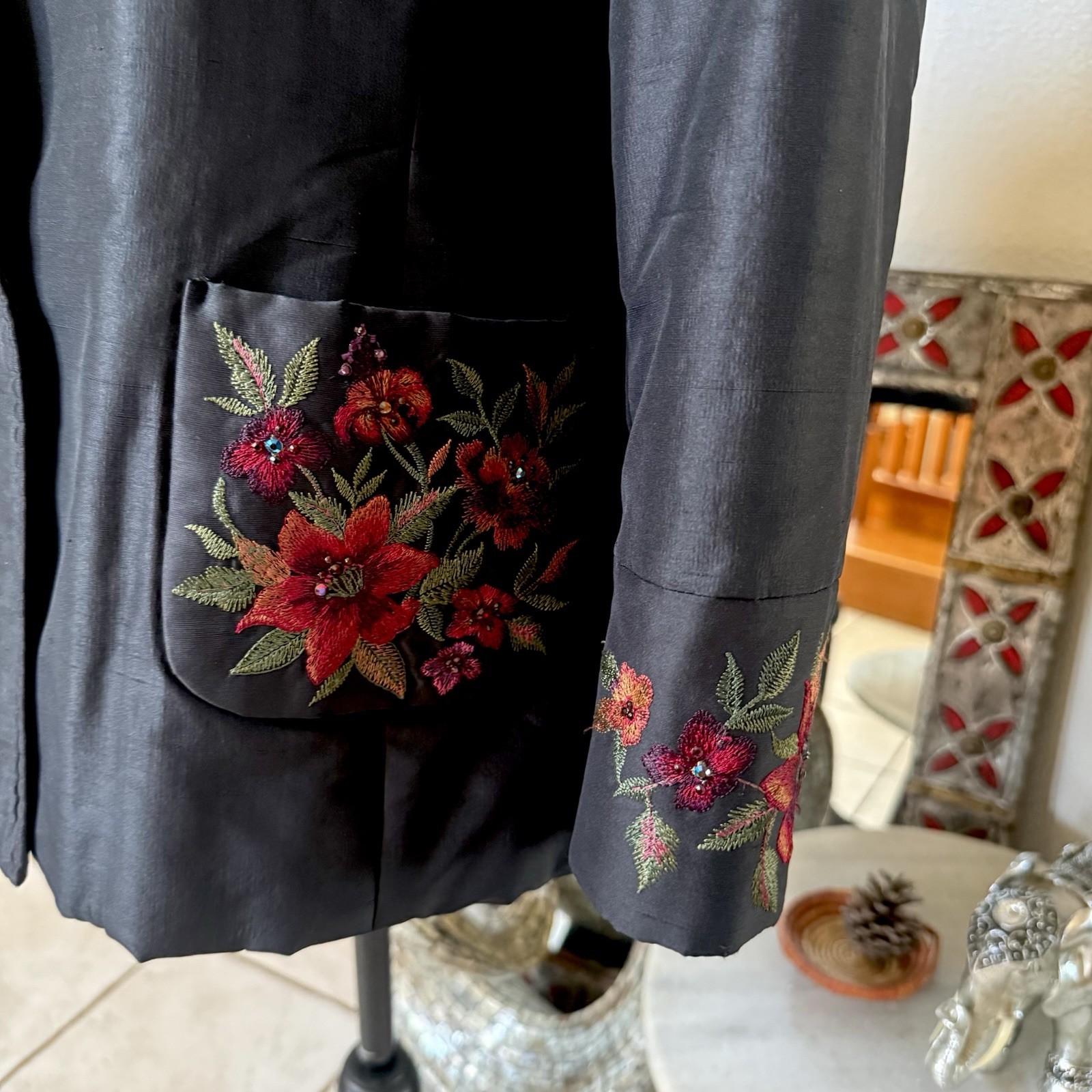 Vintage Korean Sul Yun Hyoung Designer Black Blazer Floral Embroidered Jacket
