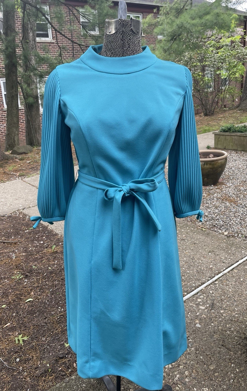 “A Melrose Fashion” Vintage 1960s 70s Blue Teal Aqua Dress Women’s Size 10 (?)