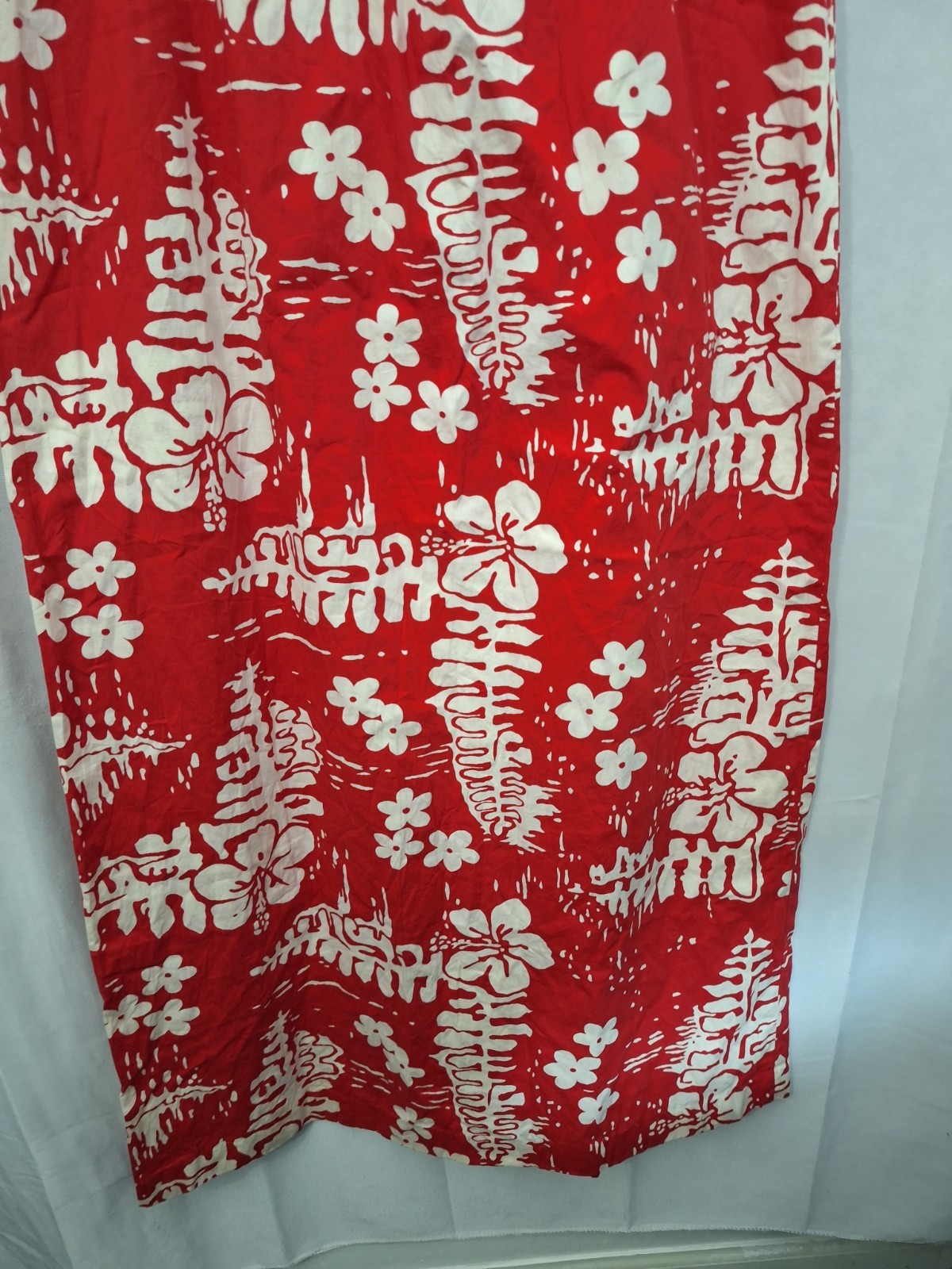 Womens Vintage 1960’s Groovy Hawaiian Dress Sz M Red Maxi Muu Muu Made in Hawaii