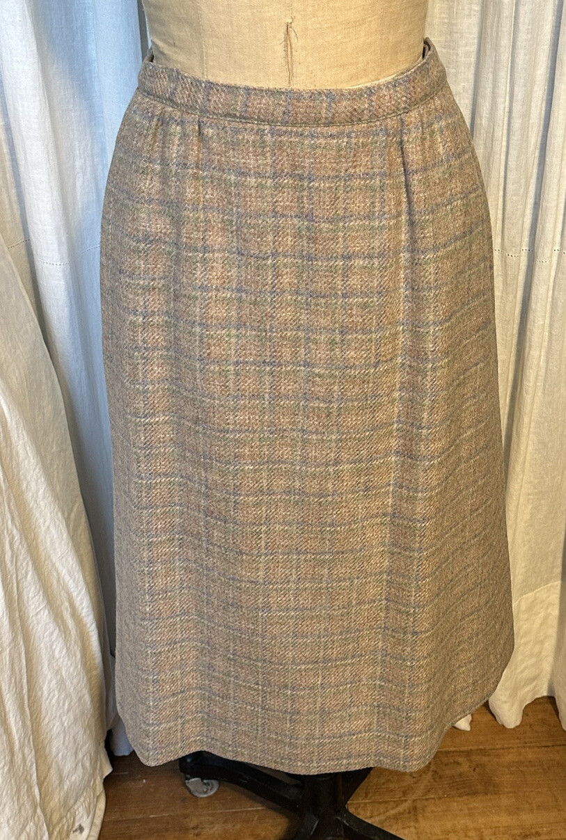 Vintage Ms.Sero Womens Pale Beige/Pink/Blue Wool Plaid Skirt Suit Sz 8 used