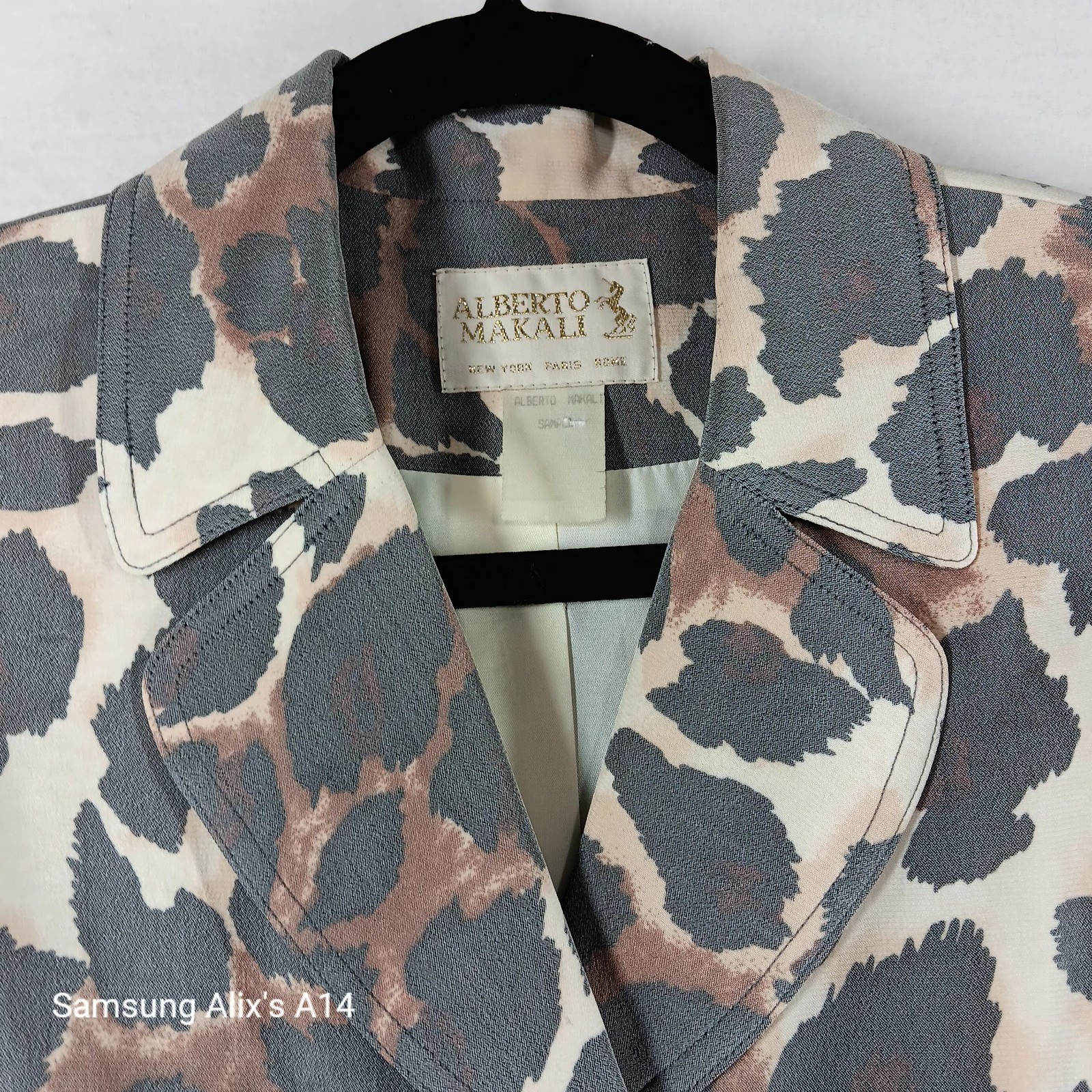 VTG Alberto Makali Women’s Blazer S/M Leopard Print Button Front Misty Design