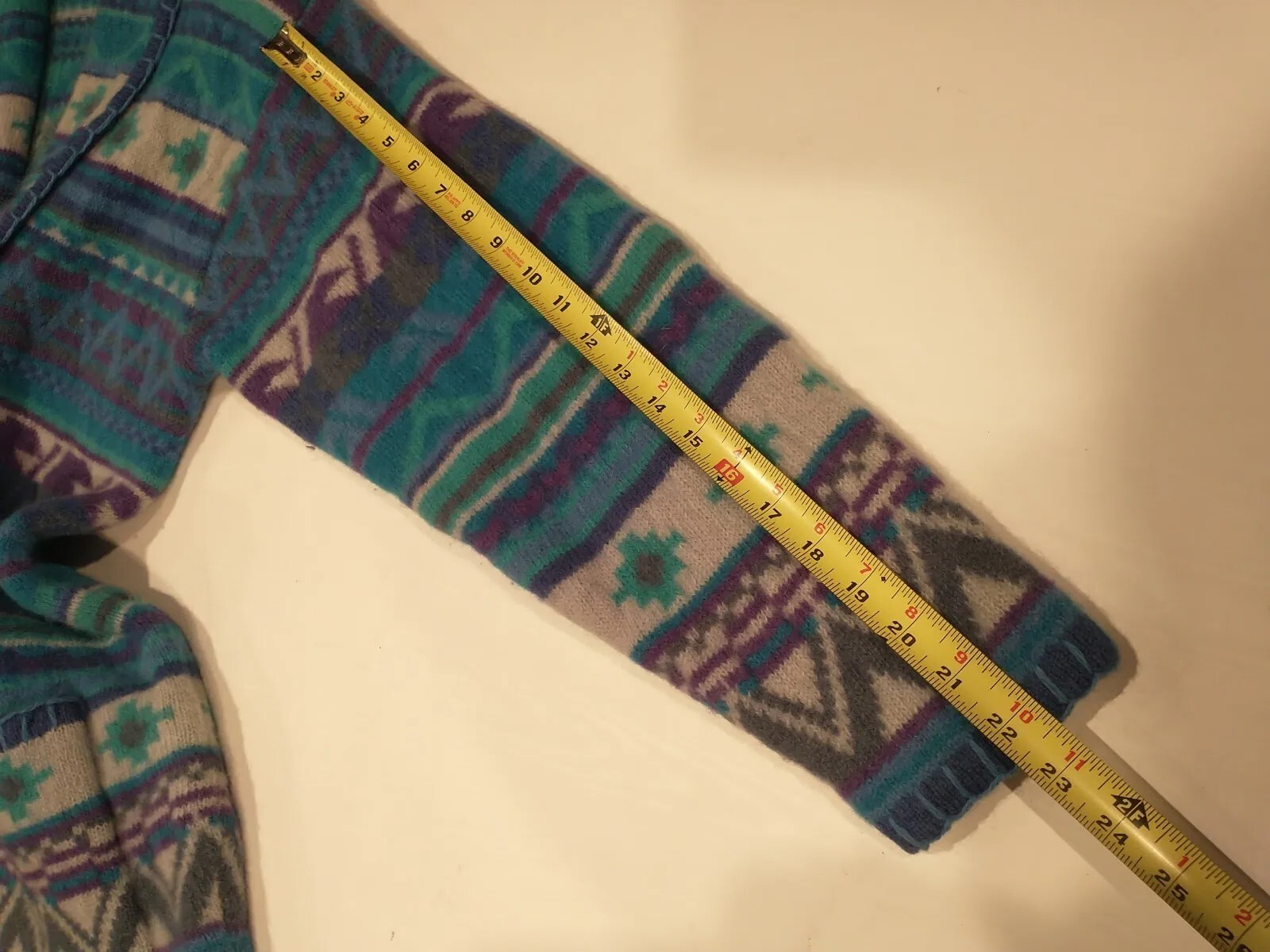 Vintage Segrets Sun Prints 90s Womens Size M Tribal Wool Cardigan Sweater Blue