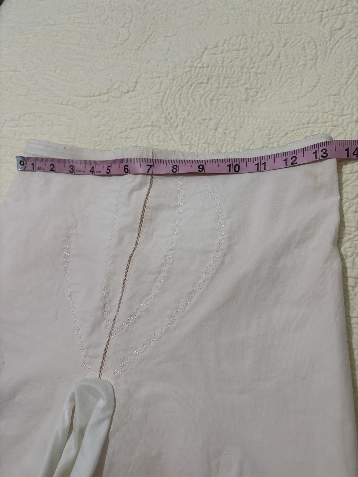 Vintage Girdle Shorts Garter Tabs Pale Pink White Lace ￼Sz S/M