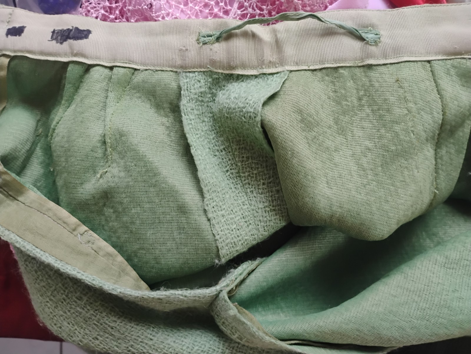 1940s EDWARDIAN Boucle Peridot WOOL SKIRT Sz 25 Waist