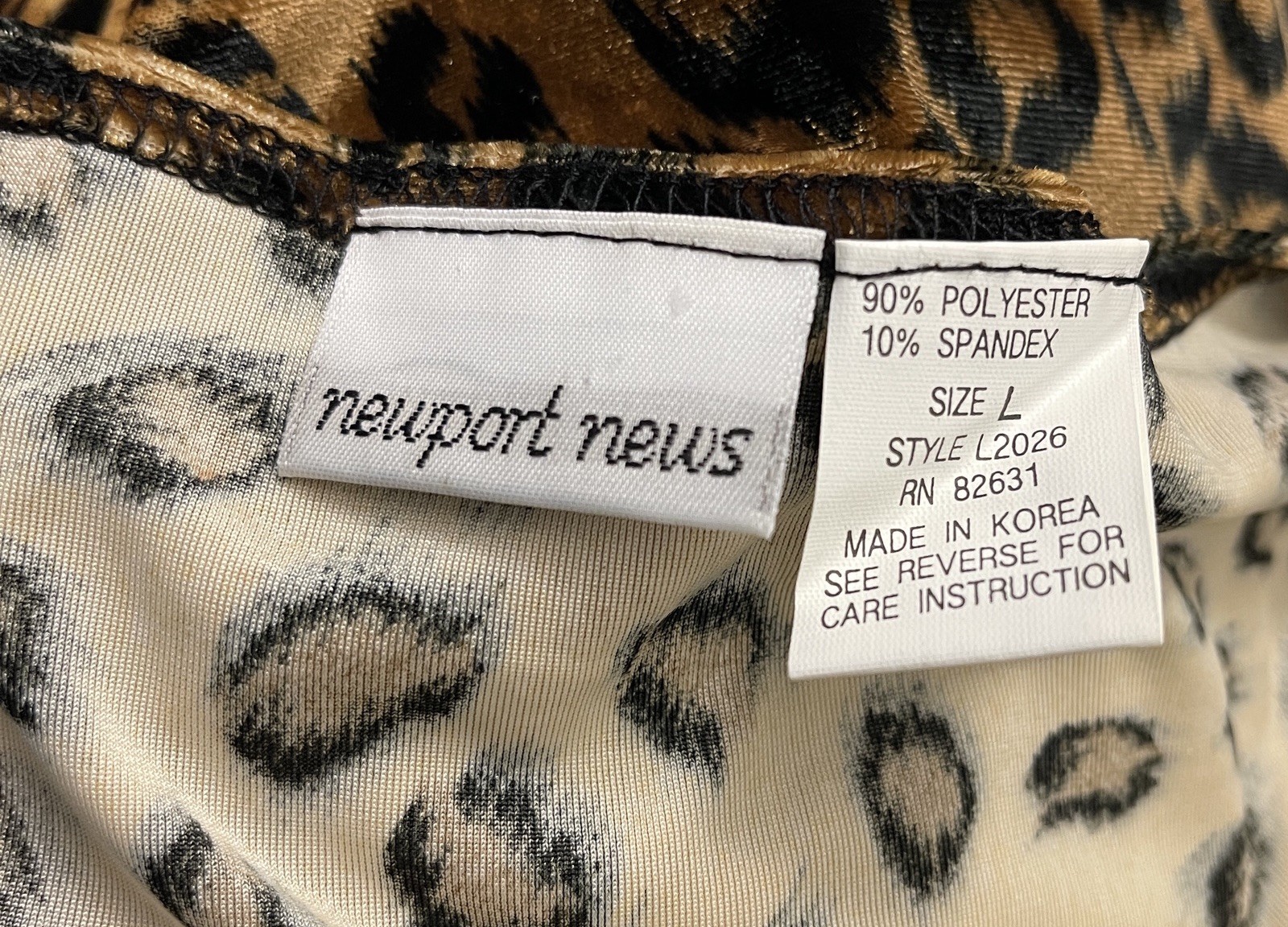 Vintage Velour Leopard Print Long Sleeve Scoop Neck Bodysuit Size Large