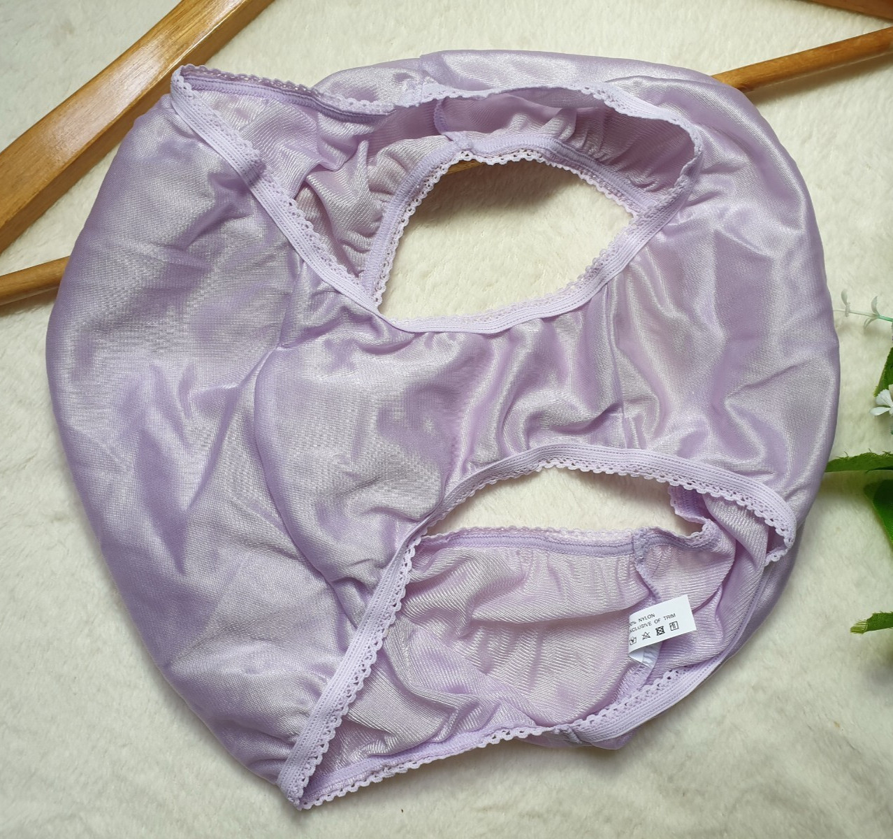 Vintage Silky Purple Panty 100% Nylon Sissy Sheer Brief Size 6-7 Hip 35-39″