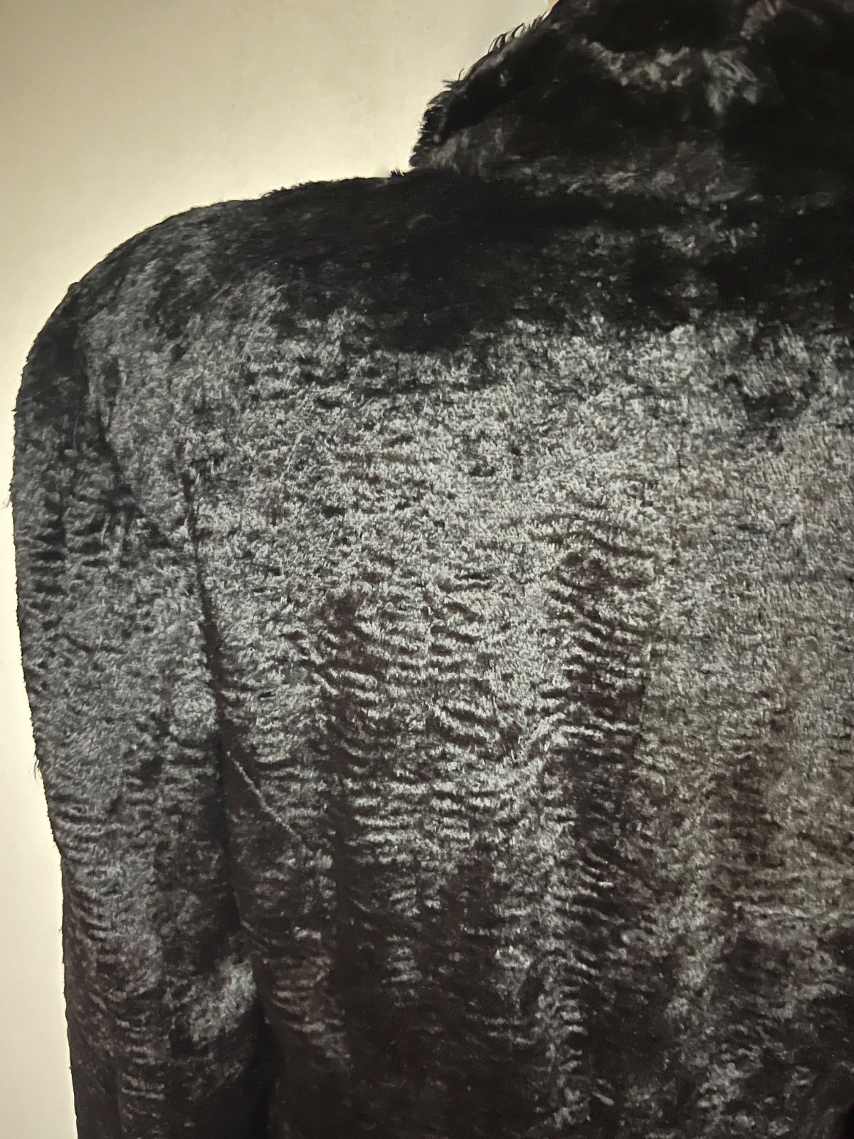 Vintage J Peterman Tour de Force Persian Lamb Velvet Jacket Size 12 Bust 40