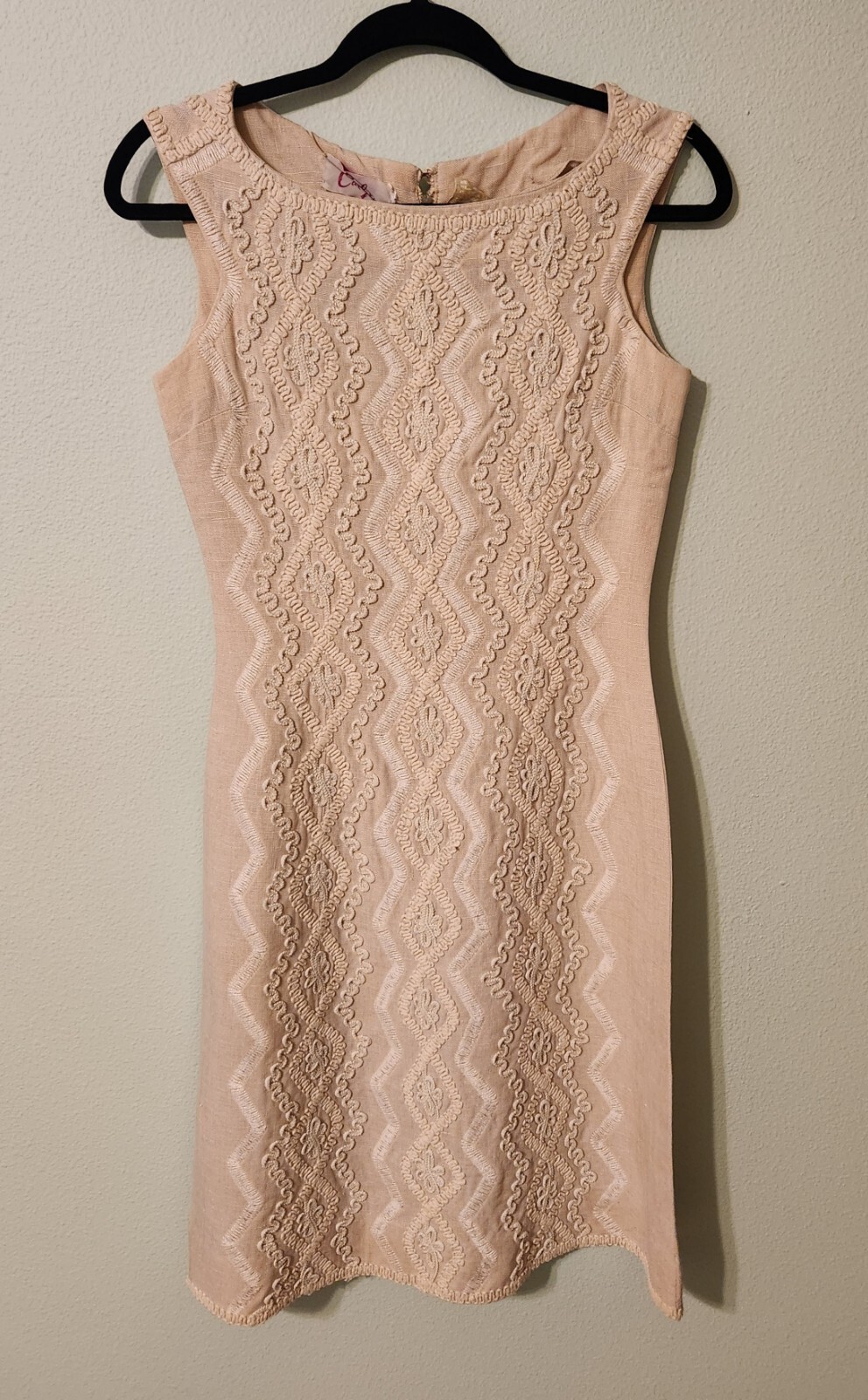 Vintage 1960s Carlye Beige 100% Moygashel Irish Linen Embroidered Sheath Dress