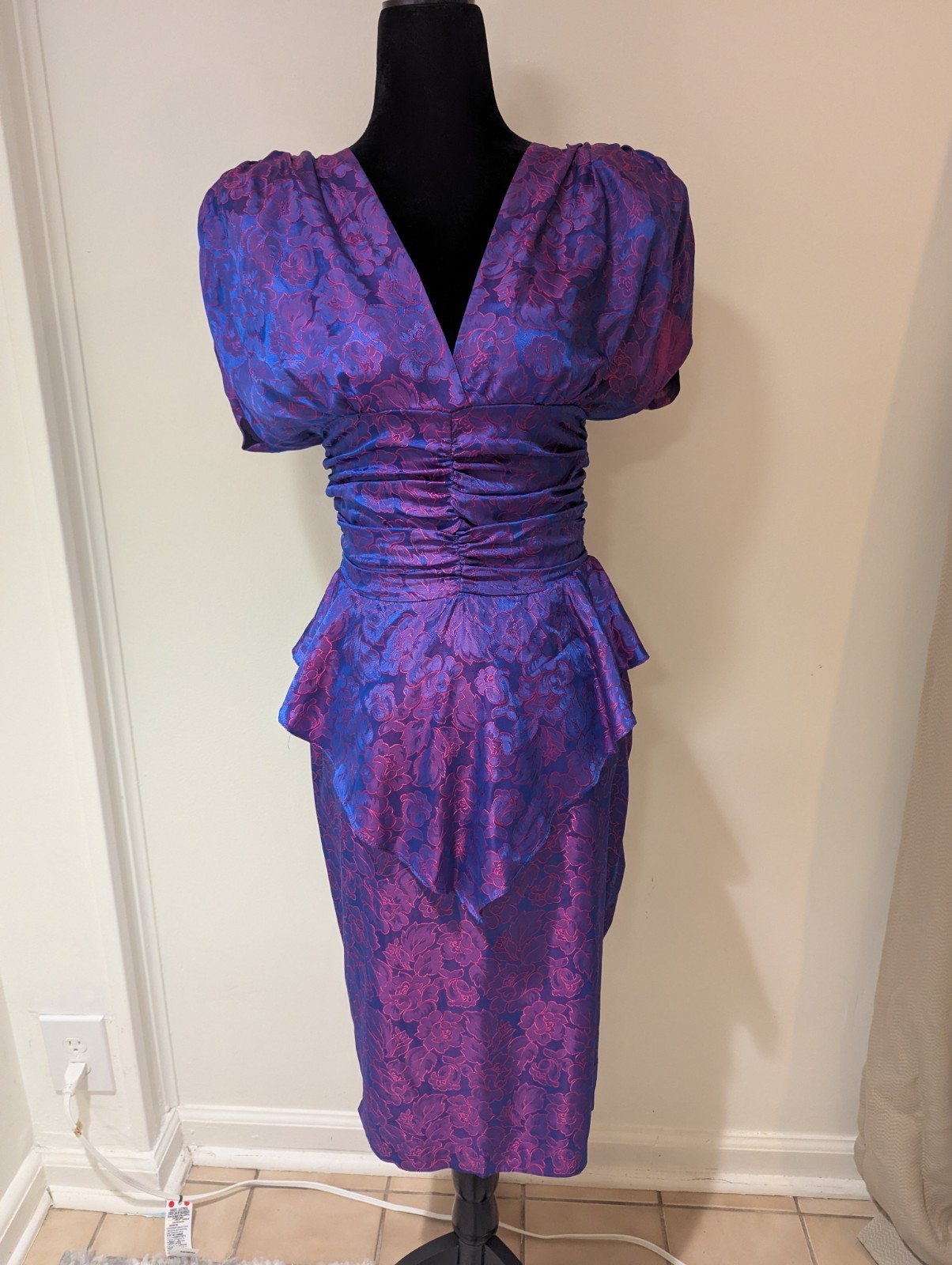Vintage 1980s 1990s Steppin Out Pink Purple Blue Floral Brocade Dress XS Peplum