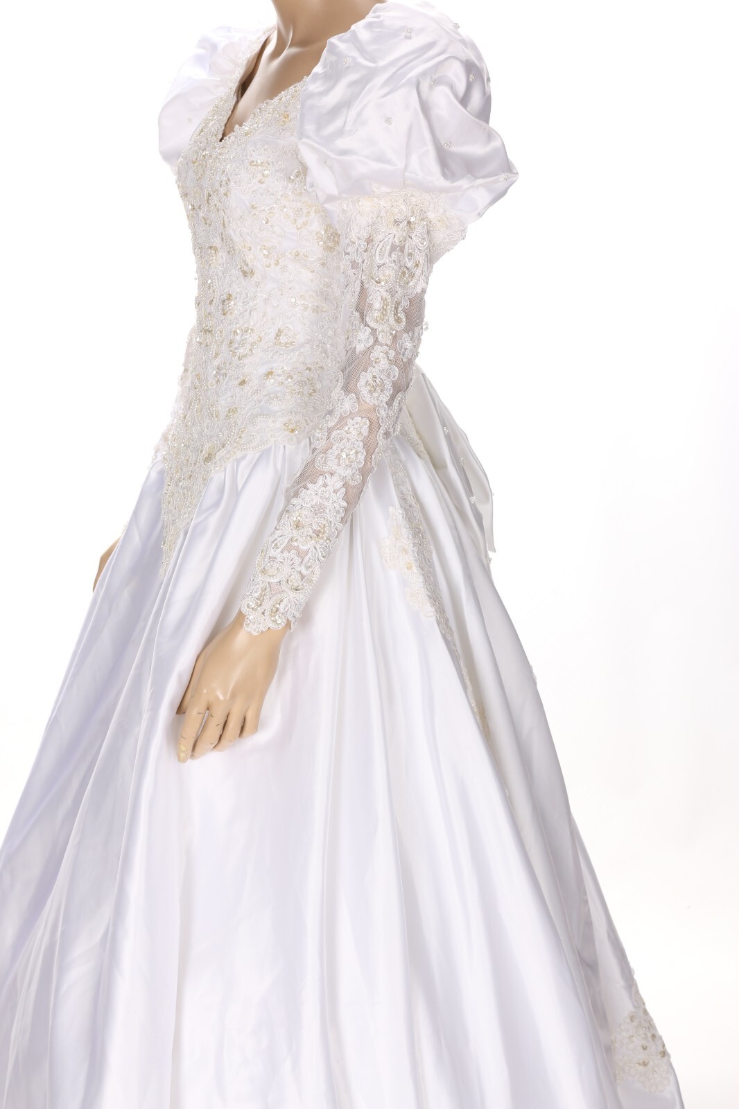 Mon Cheri Vintage 80s 90s White Satin Alencon Lace Long Sleeve Wedding Dress 8