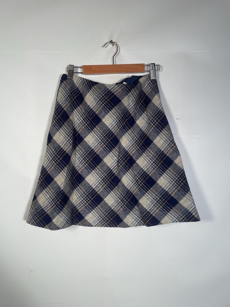 Vintage 1970s Wool Plaid Mini Skirt Size 28 Waist
