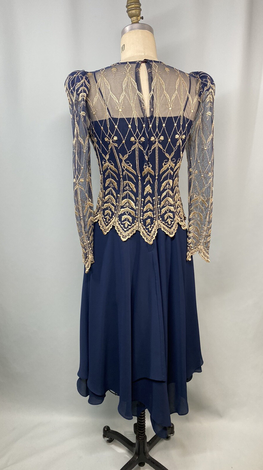Vintage Dress SIZE SMALL 7 /8 navy blue gold CACHET lace 70s 80s 40s georgette