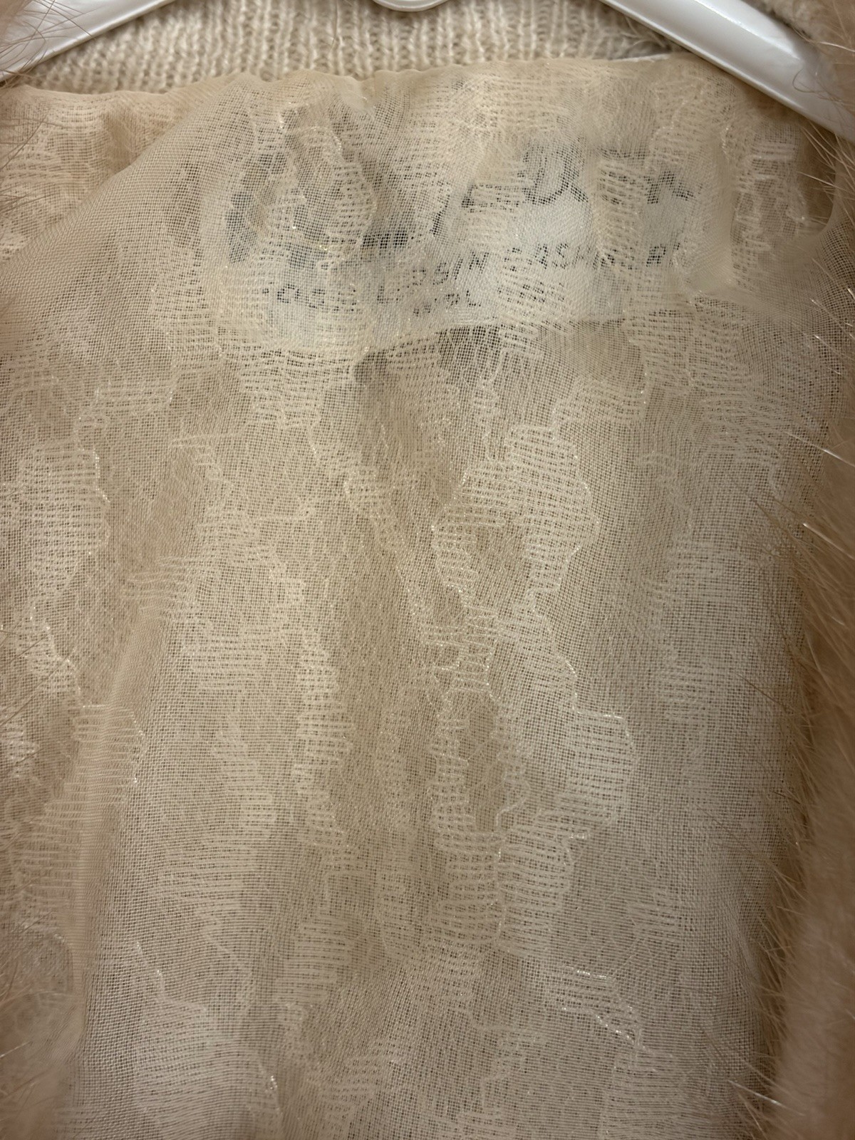Vtg 1950s Dalton Ivory Cashmere Sweater Detachable Mink Collar Pearl Clasp PL