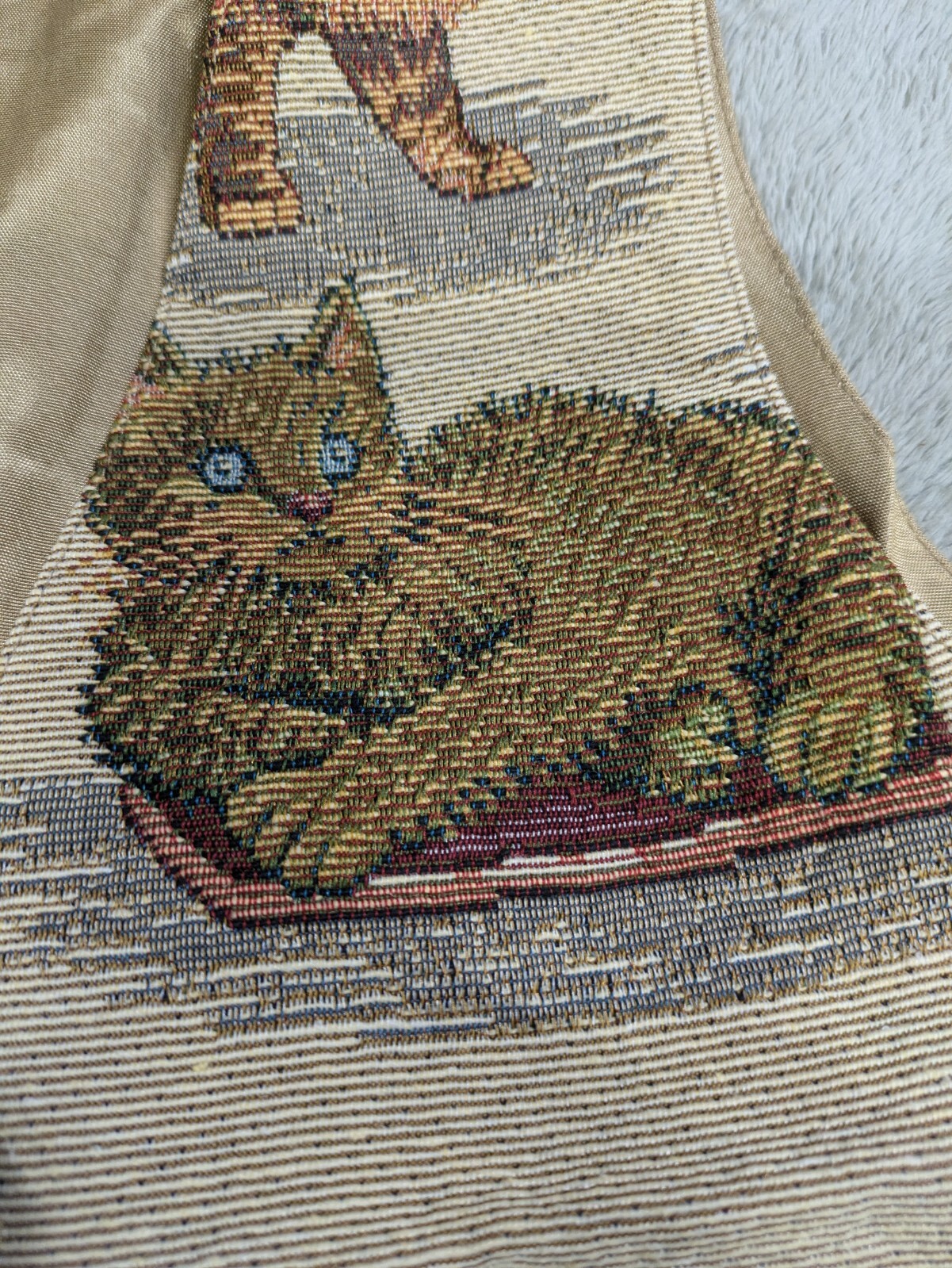 Vintage Nadia Embroidered KITTY CATS Tapestry Womens SMALL Grandmacore Vest NEW