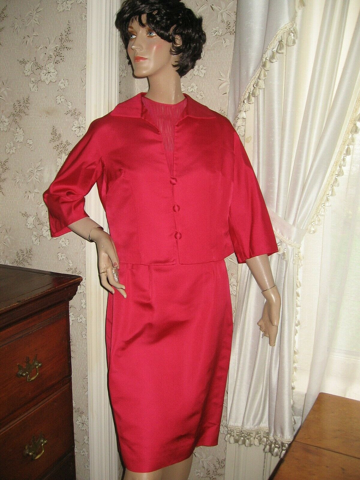 VINTAGE 1960 DOTTIE RYAN 2pc SEMI GLOSS SATIN RASPBERRY DRESS – JACKET SUIT – 12