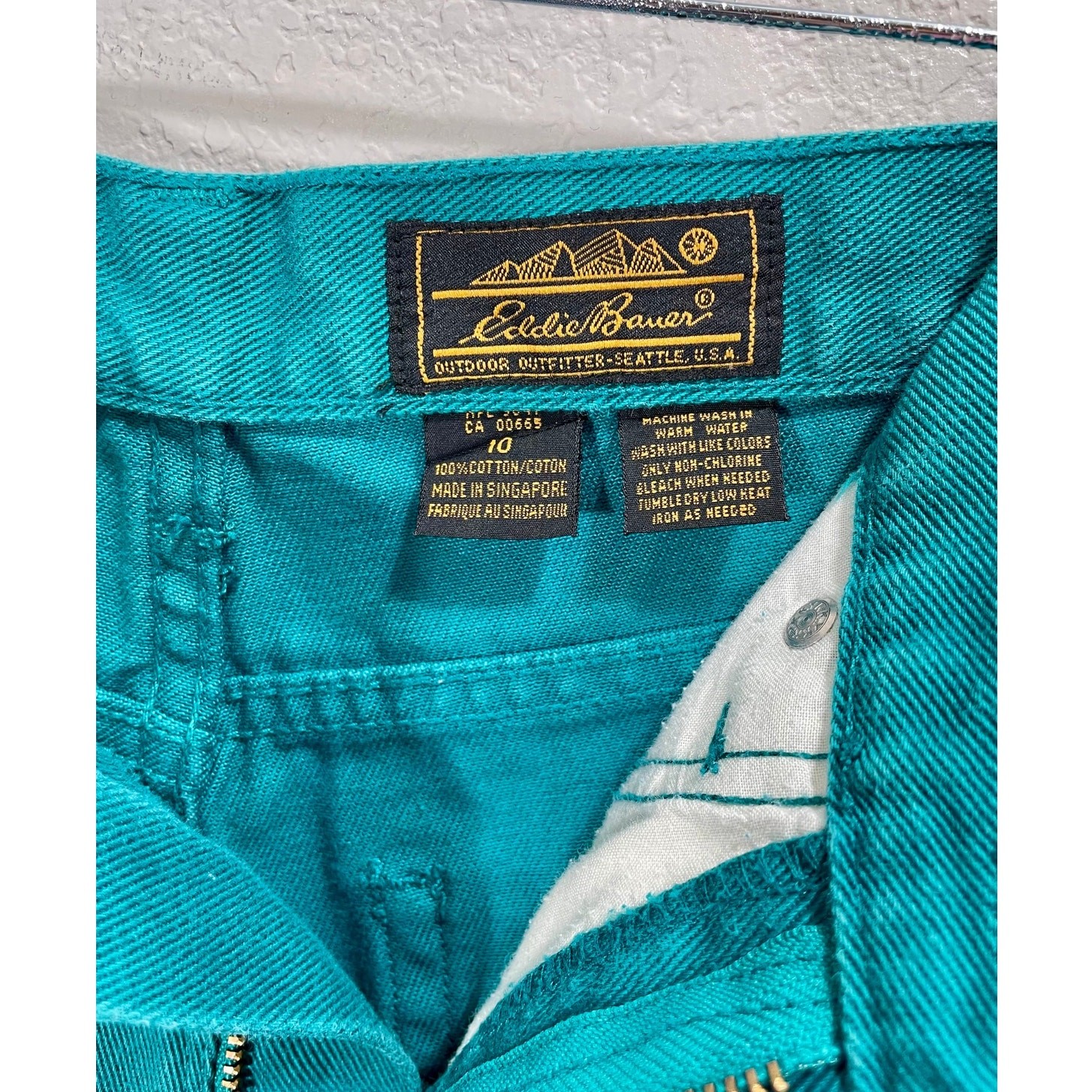 Vintage 80s Eddie Bauer Teal High-Waist Jeans 28″ Waist Outdoors Western