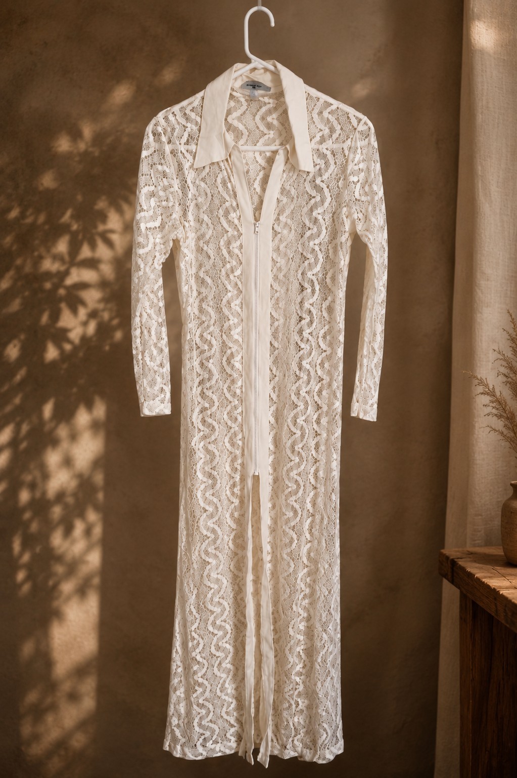 Harbour Casuals Ltd Vntg 1970s White Chevron Lace Bridal Dress Glamor Resortwear