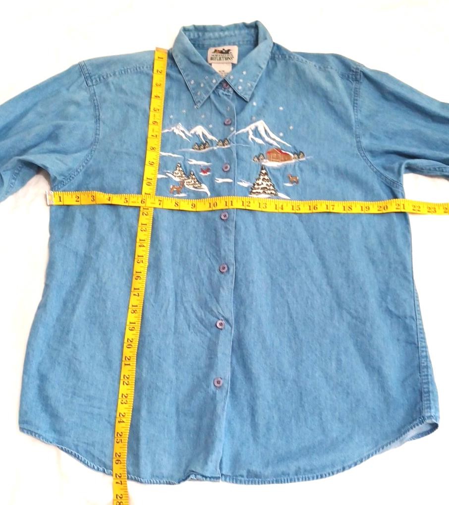 Northern Reflections VTG Denim Womens Shirt Sz M Mountain Snow Deer Cabin Winter