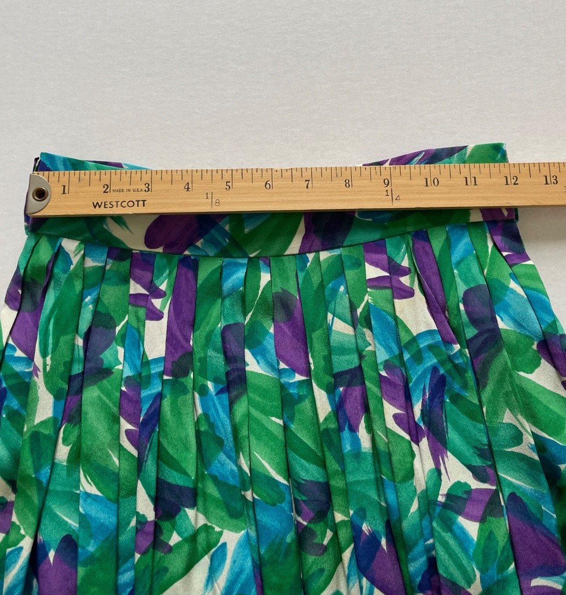 Vintage Miss O Oscar de la Renta Silk Blouse and Skirt Size 4 Pockets Floral