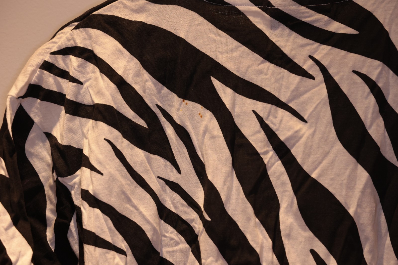 GABRIELA VENTURA T-Shirt Zebra Cotton Black White M *** Vintage with Stains