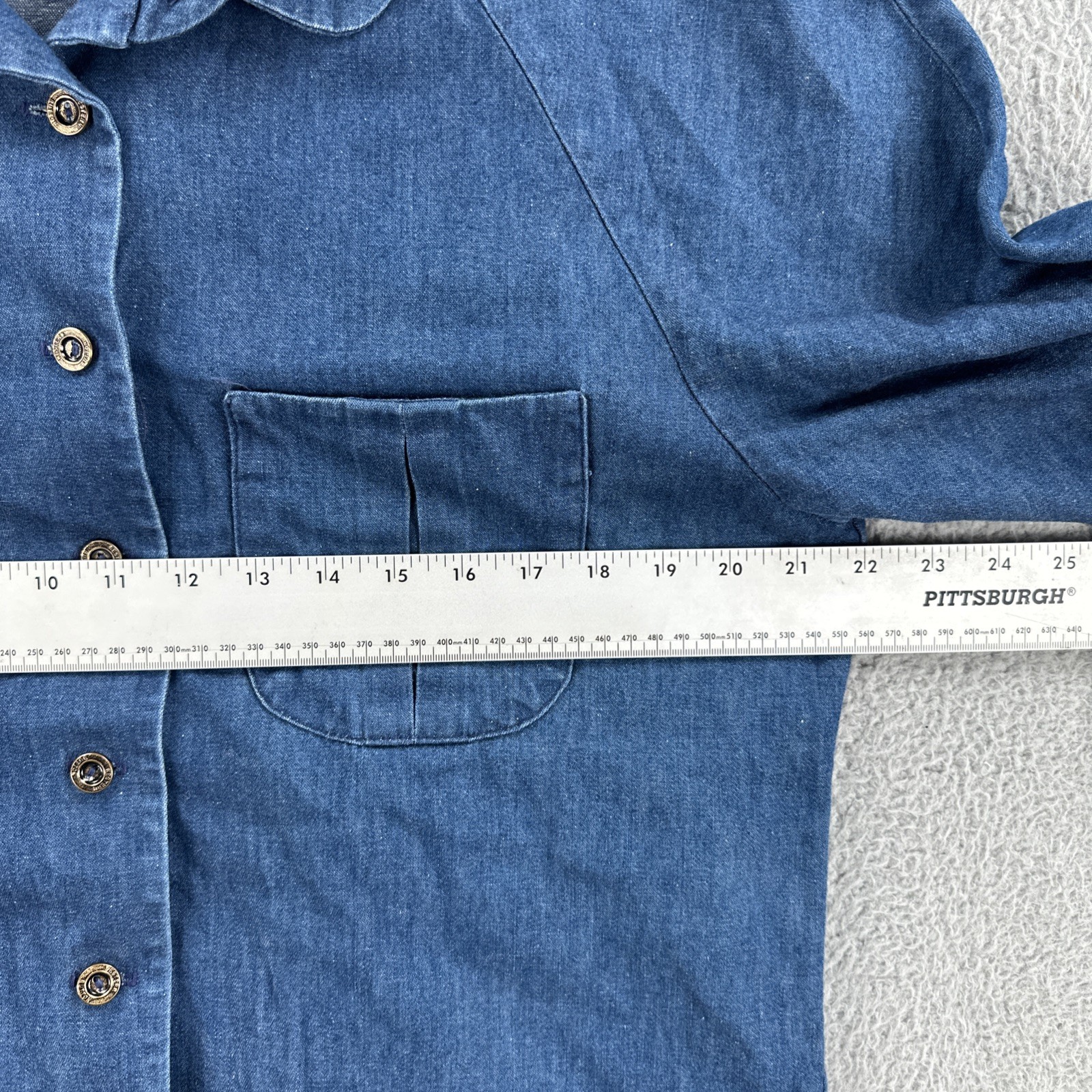 Vintage Donovan Galvani Of Dallas Women’s XL Blue Denim Cowgirl Button Up Shirt