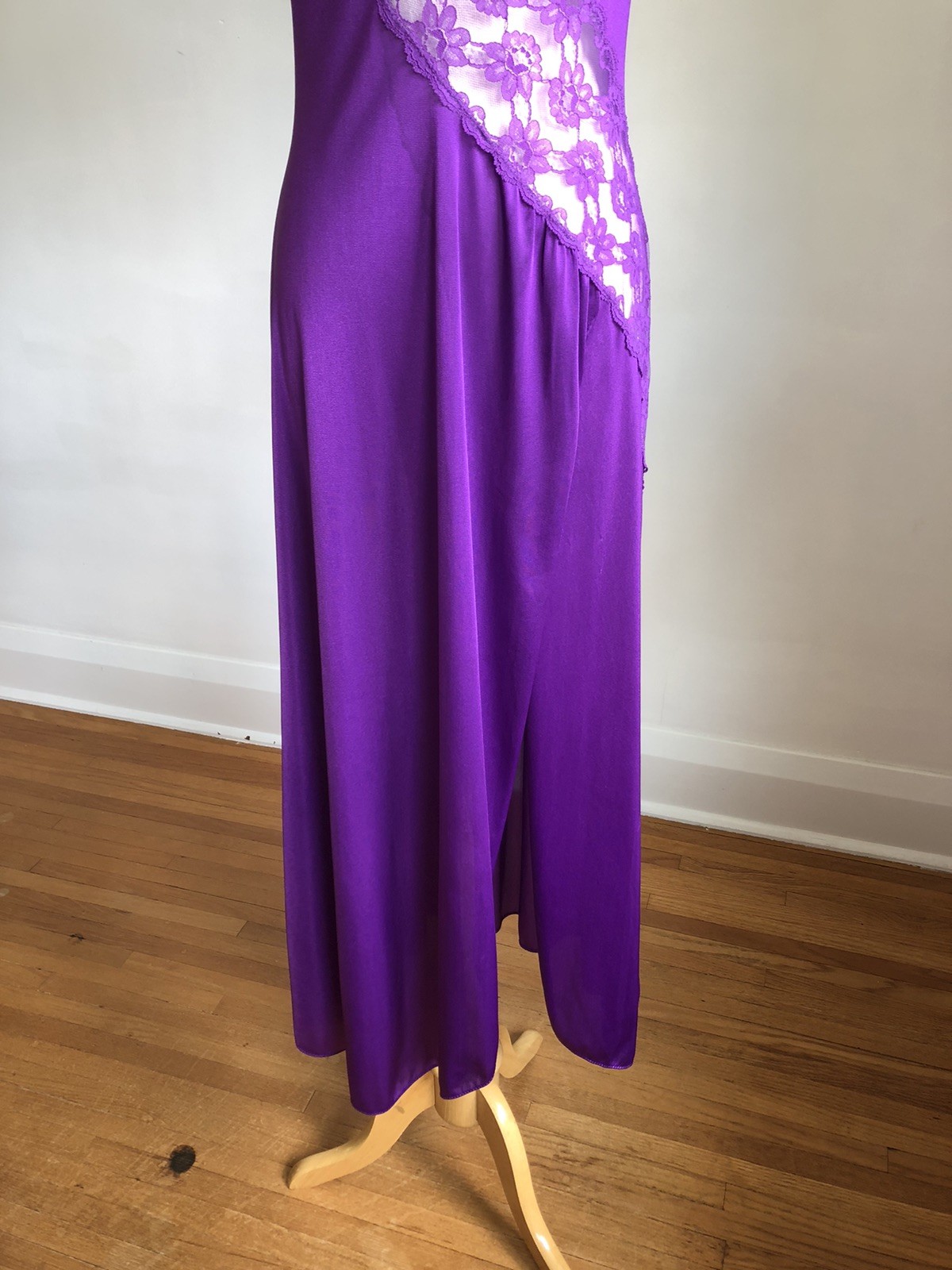 STUNNING VTG VAL MODE Purple Nylon Chiffon & Lace 2pc Nightgown Peignoir Set S