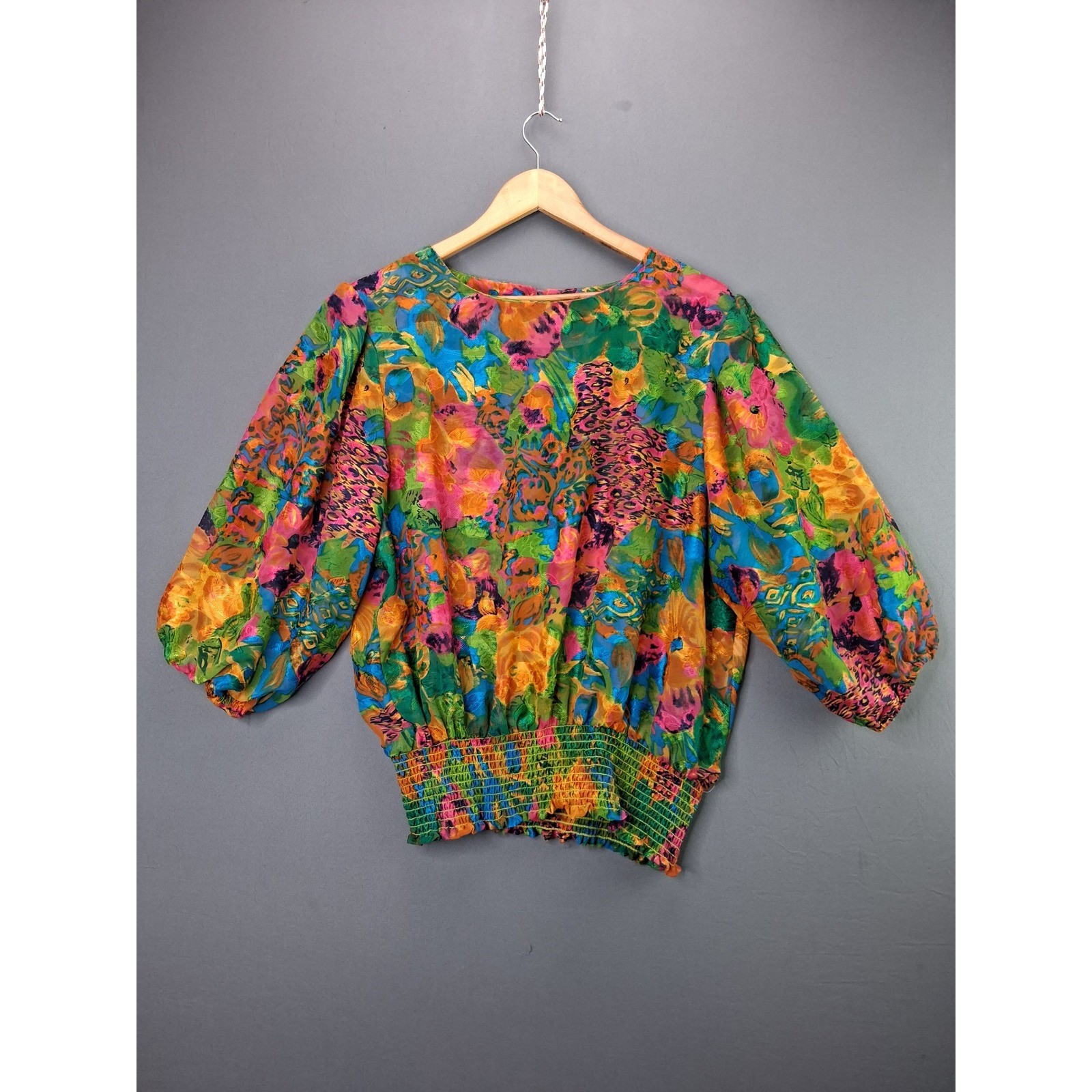 Gump’s Vintage Blouse Abstract Floral Animal Print Smocked Waist XL Multi-Color