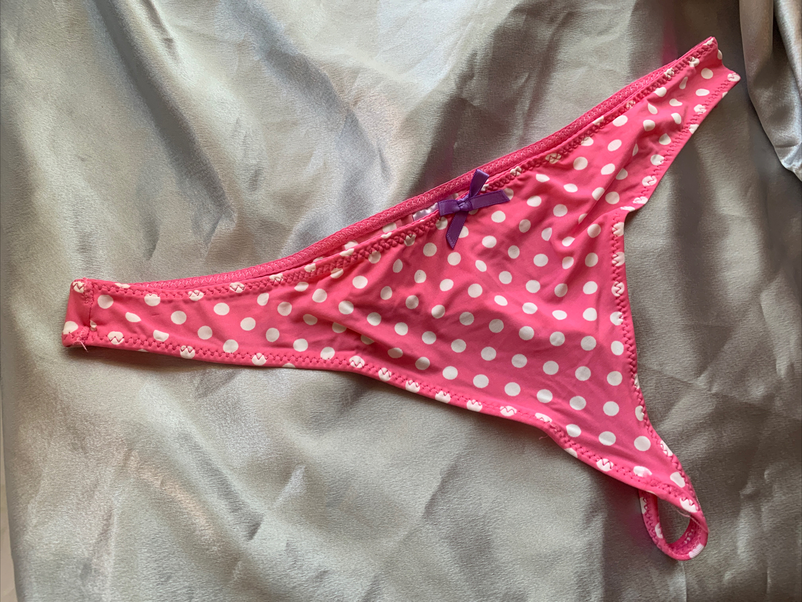 Nwot Soft Pink silky satin Polyester Polka Dot thong panties sz Medium