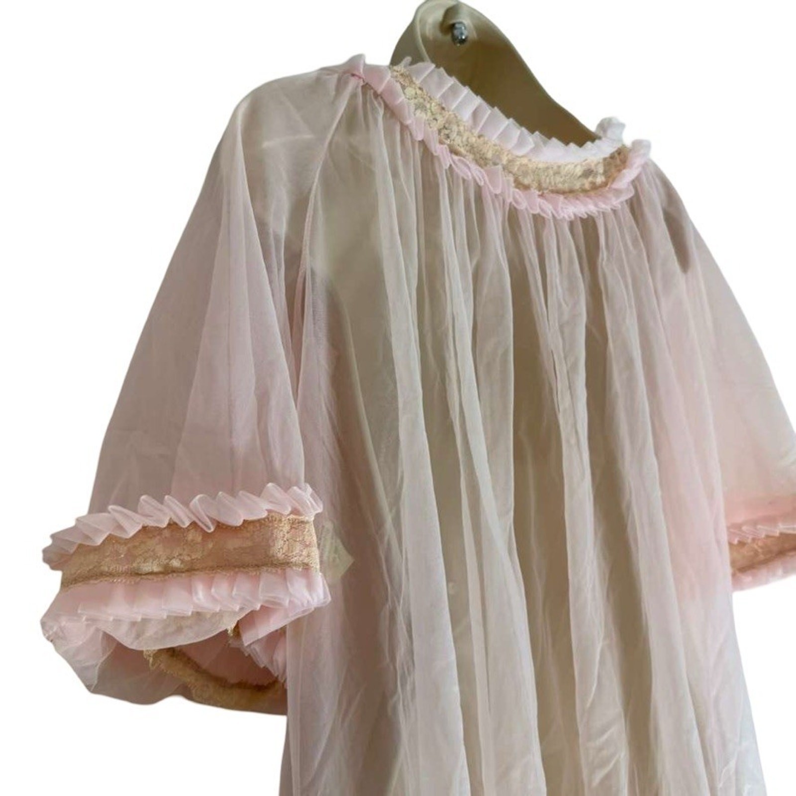 Vintage Unbranded Sheer Pink Lingerie Pleated Ruffle 60s Robe Long Length sz L