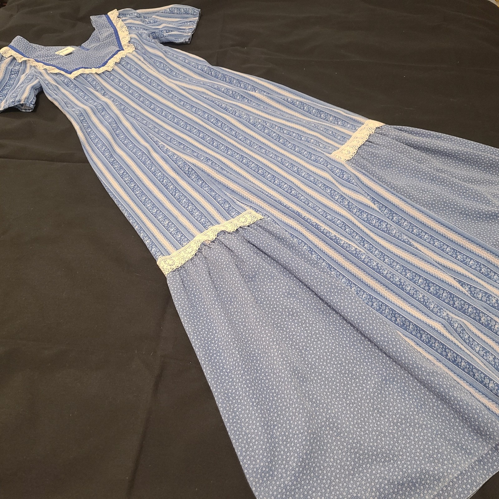Vtg 70s Tropicana Hawaii Maxi Dress S / M Blue Floral Lace Boho Prairie Muumuu