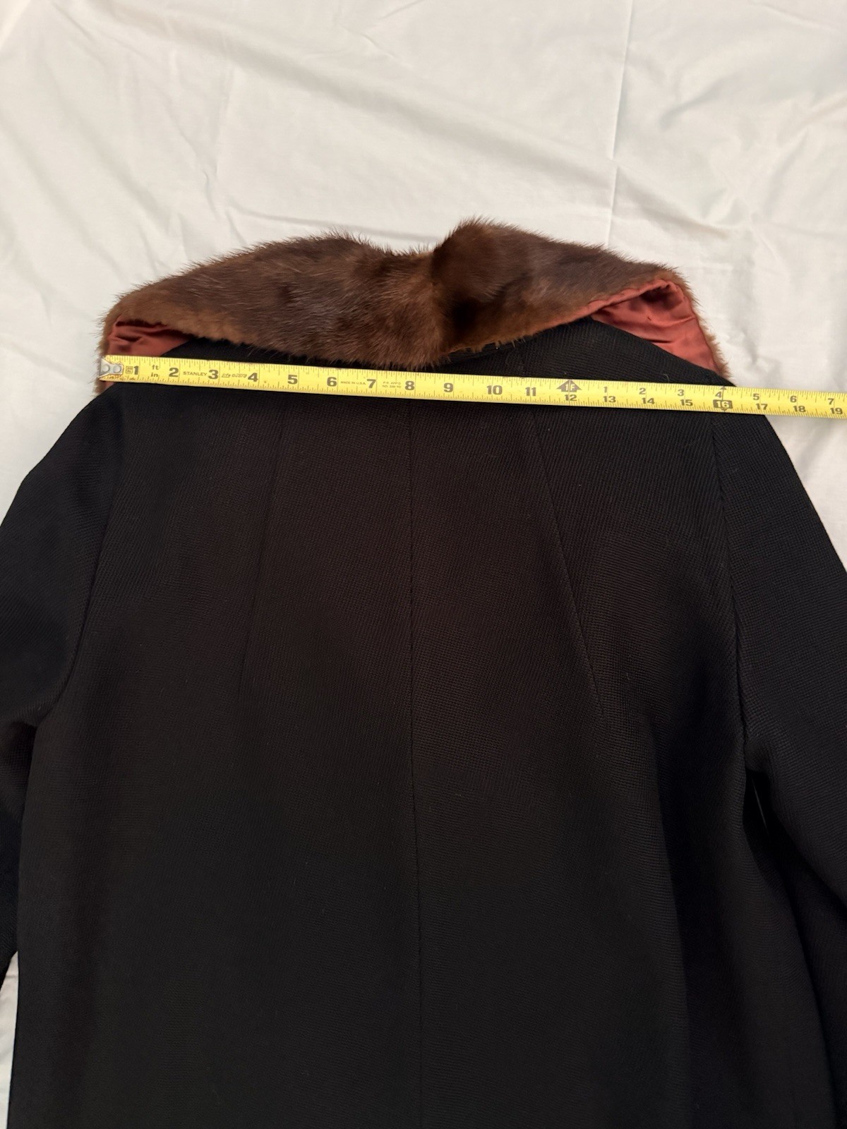 Vintage Long Black Swing Fabric Coat 50s 60s Real Fur Collar M USA jacket winter