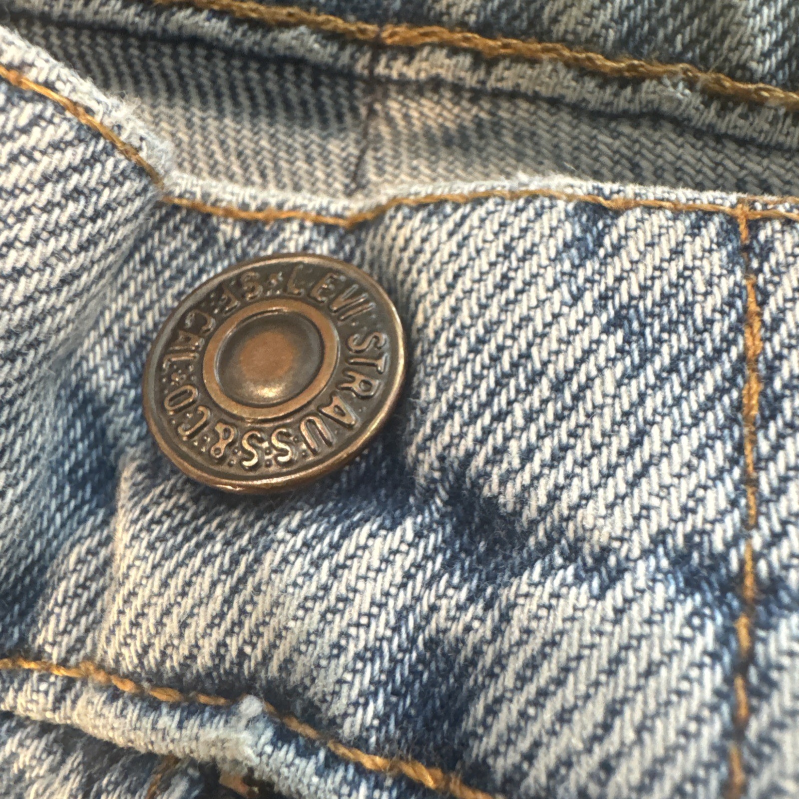 512 Vintage Levis