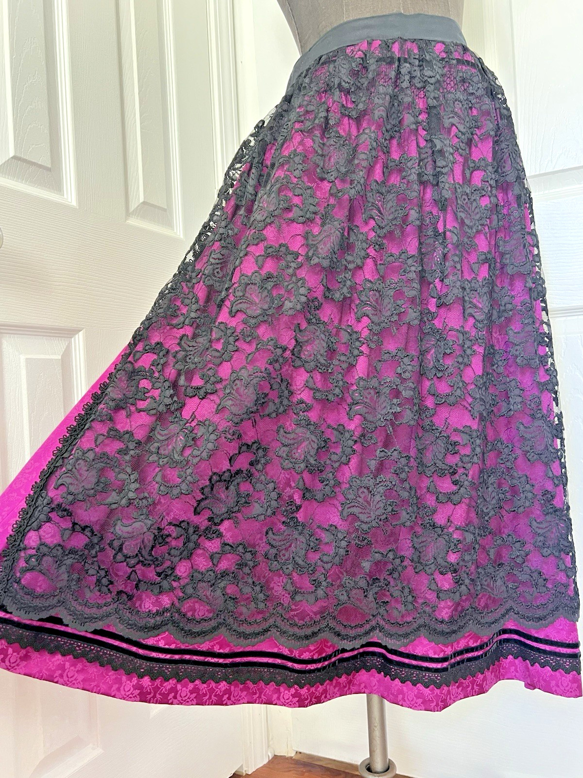 2 Skirts x Dirndl~1 Purple Damask w Lace~1 Embroidery Roses Dots Eyelets~S or M