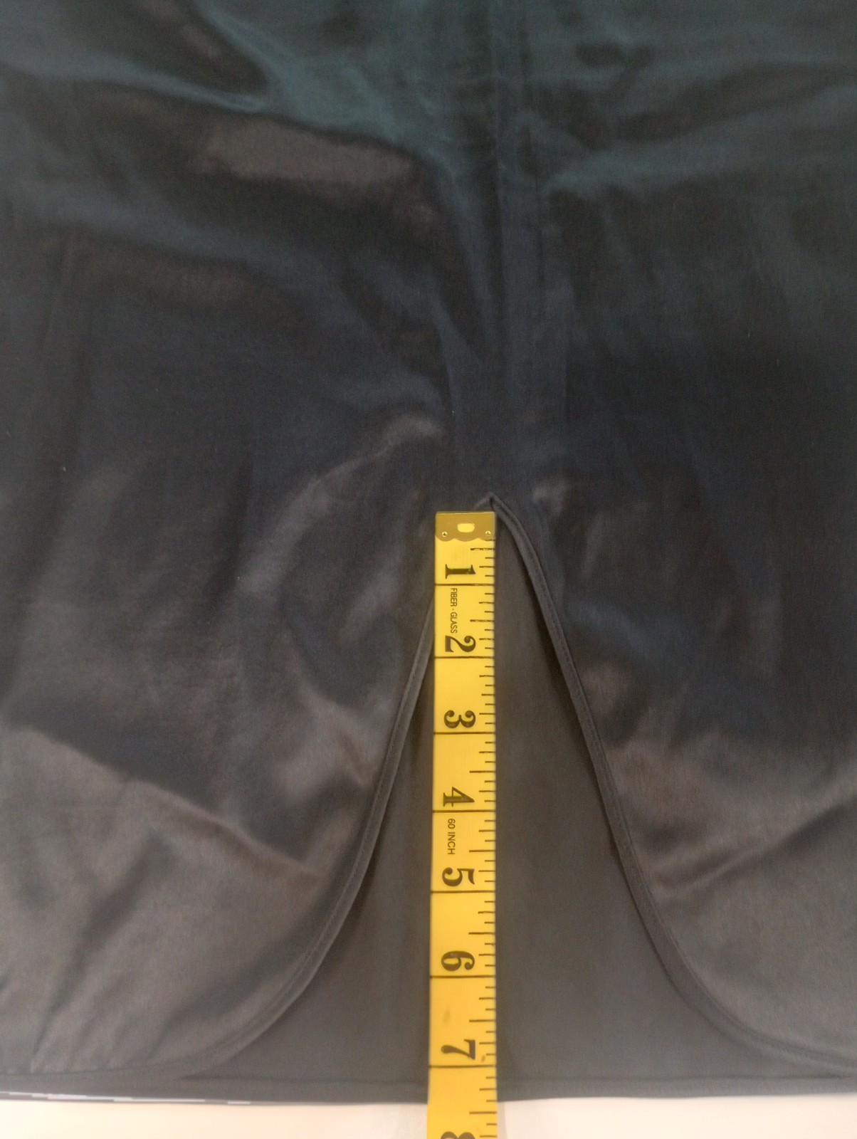 Vtg Lady Lynn Half Slip Women’s Sz Medium Black Satin 7 1/2 inch Back Slit