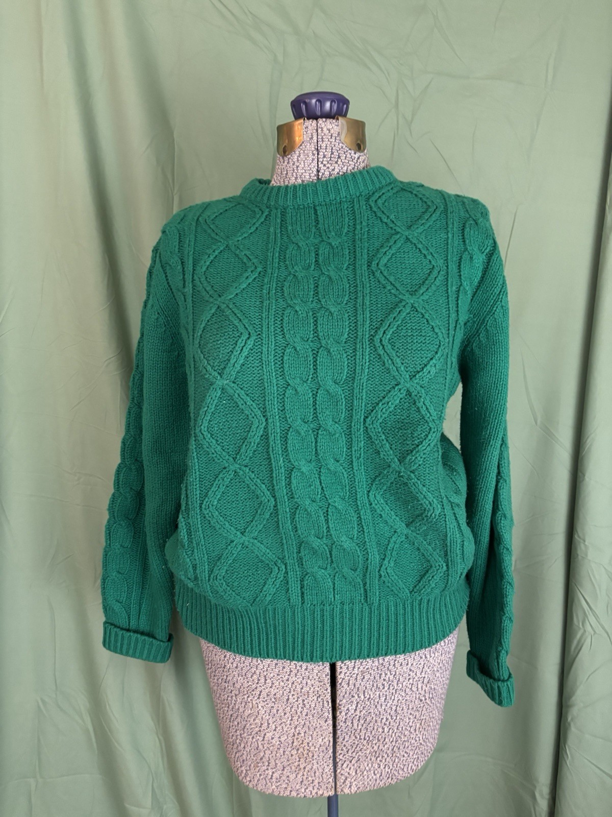 Vintage Sweater Women’s Small Chunky Green Cable Knit Retro Christmas Ugly