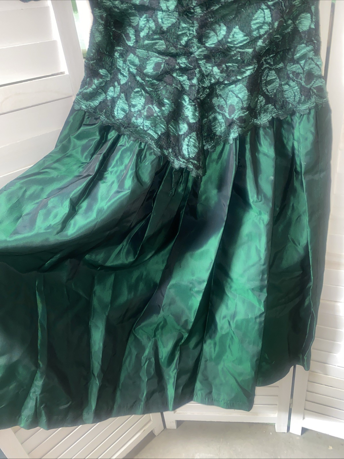 80s Atina Karon Crosby Green Taffeta Black Lace Cocktail Formal Dress Medium