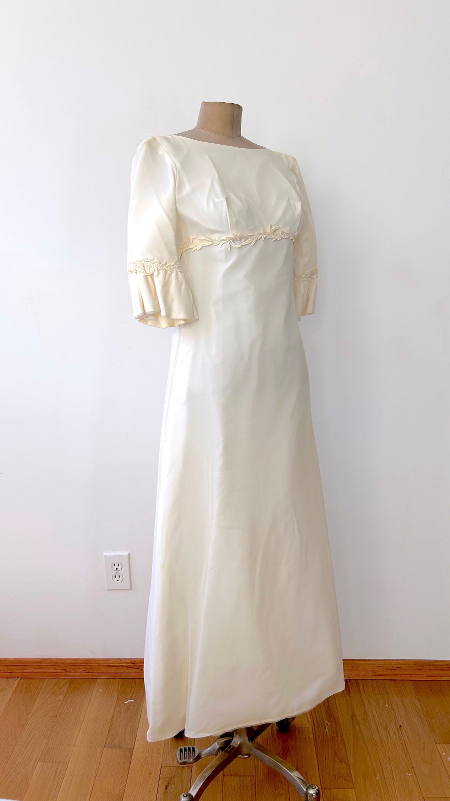 Vintage 1960s Wedding Dress Minimalist Modern Maisel Mad Men Era sz XS 0 2