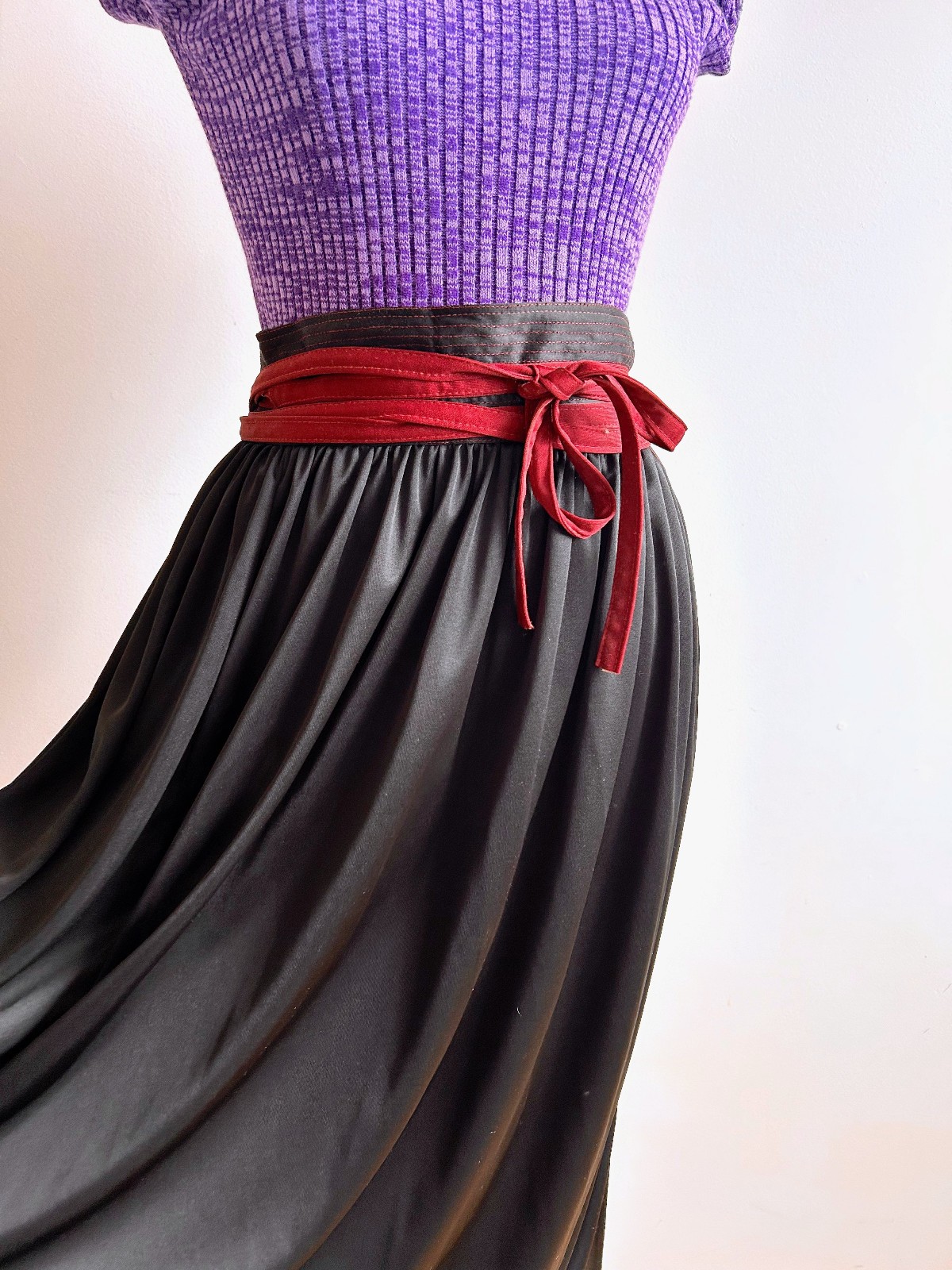 Vintage 1970s 80s Geoffrey Beene for SWIRL Wrap Skirt Black Quiana Jersey Disco