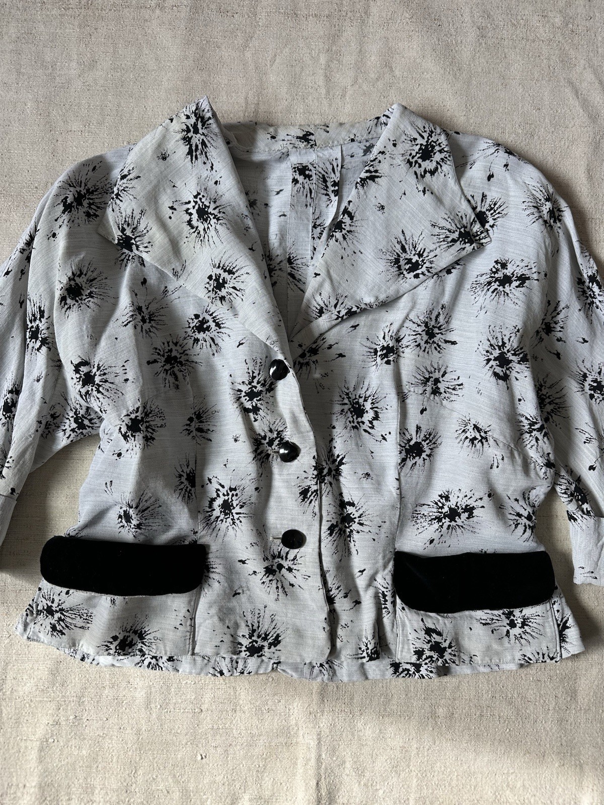 1940s Vintage French Rayon Jacket Blouse Grey Printed Top Womens Medium