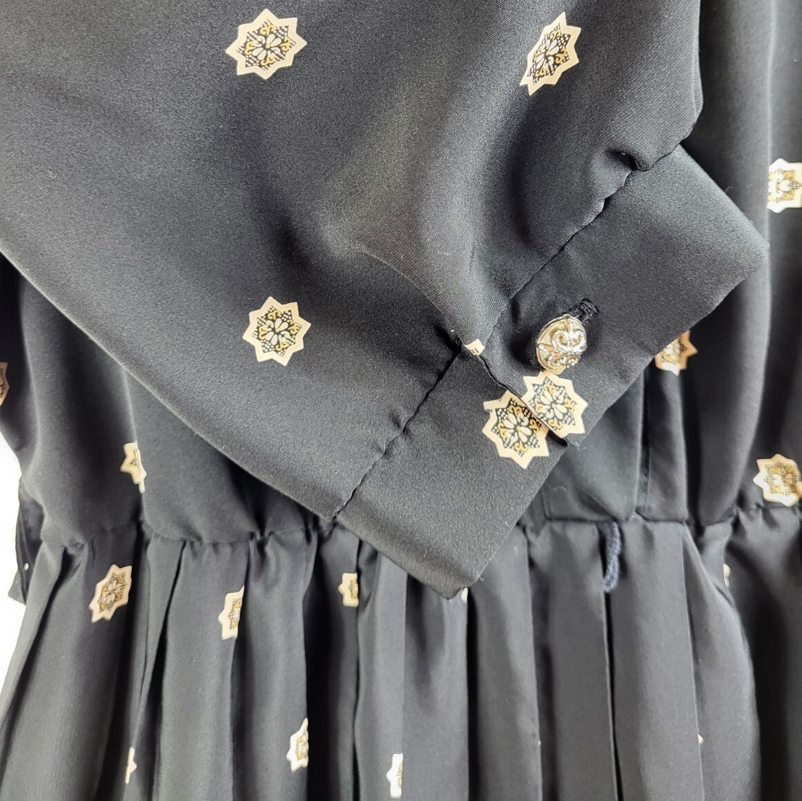 Breli Originals Black Floral Chiffon Pleated Dress Sz 12 Victorian Dark Academia