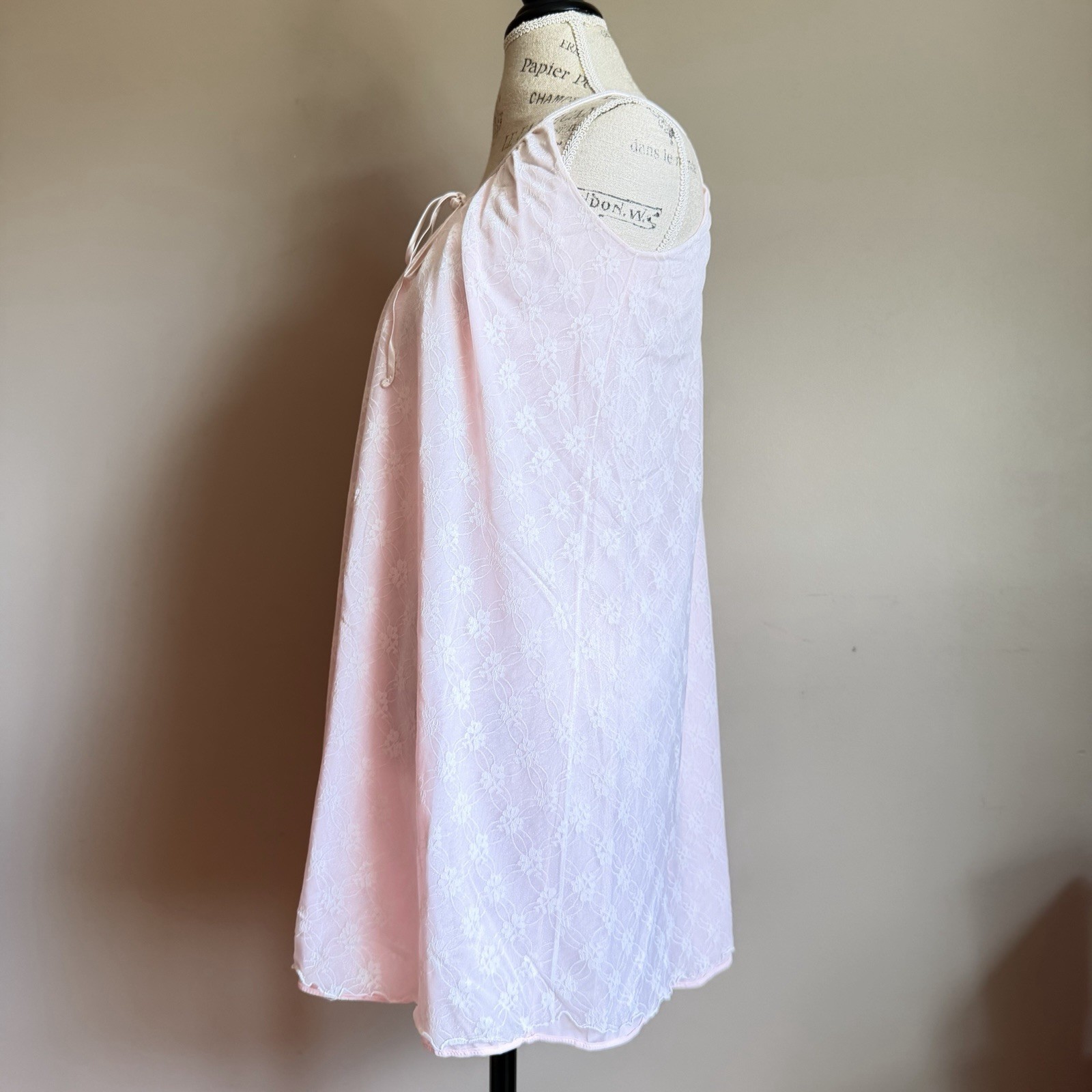 Vintage Jutime Pale Pink Floral Lace Babydoll Chemise Nightie Romantic Retro Fem